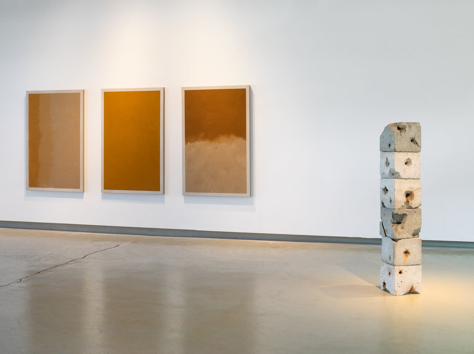 Verstrickt, Zerbröckelt