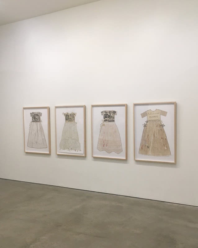 Anna Mavromatis: Stay Still. Smile!