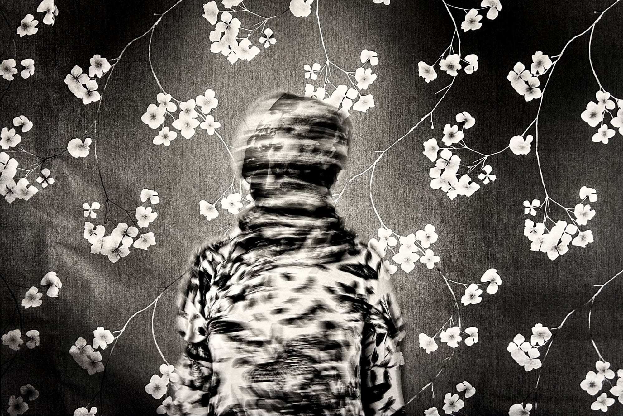 Gwenola de Muralt Impermanence - 2020 - 60x90cm tirage pigmentaire sur Papier Bambou Awagami 170 g contre-collé sur aluminum pigment print on 170 g Awagami Bamboo Paper, mounted on aluminum