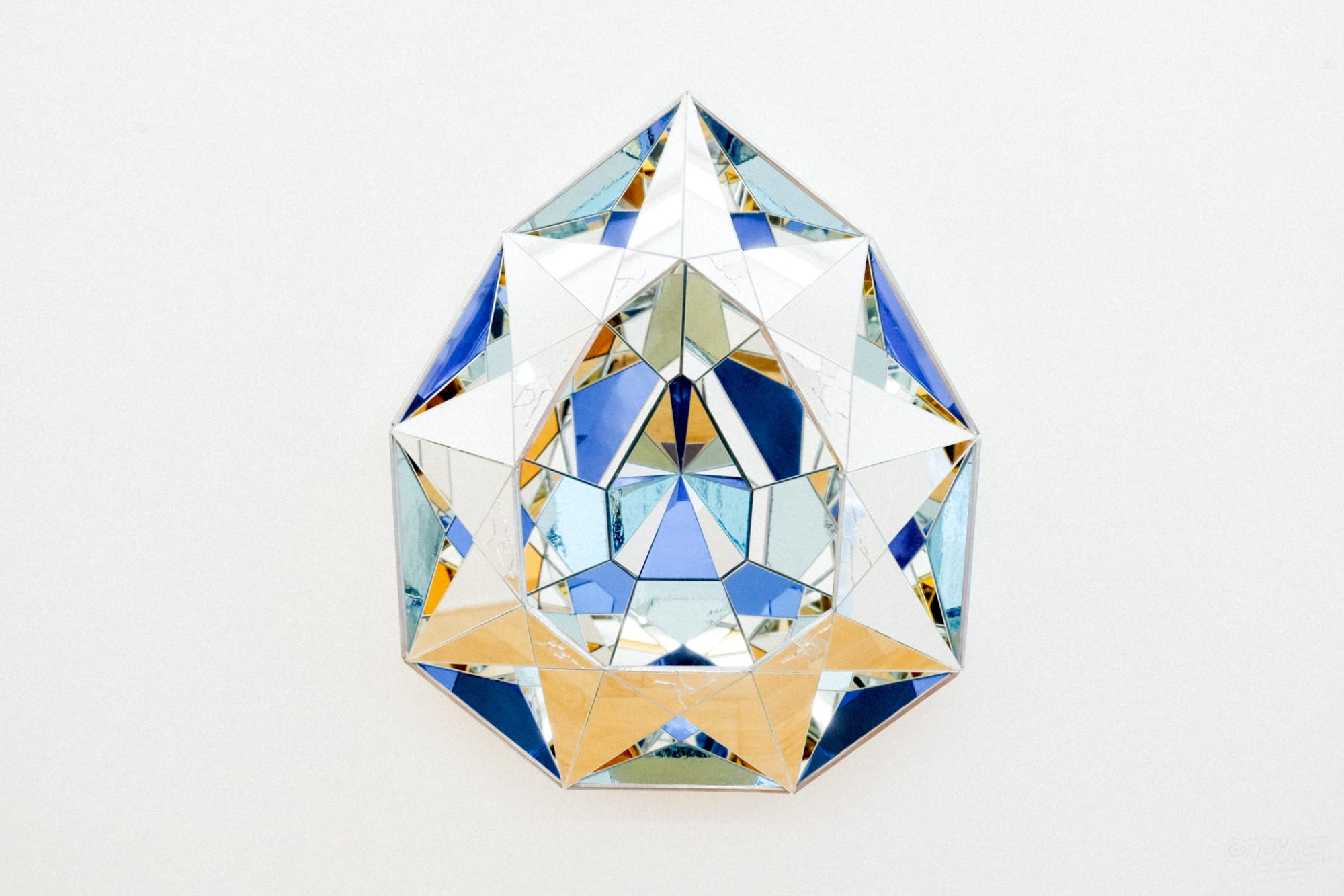 Speerstra Gallery Paris présente Le Diamantaire "Precious time"