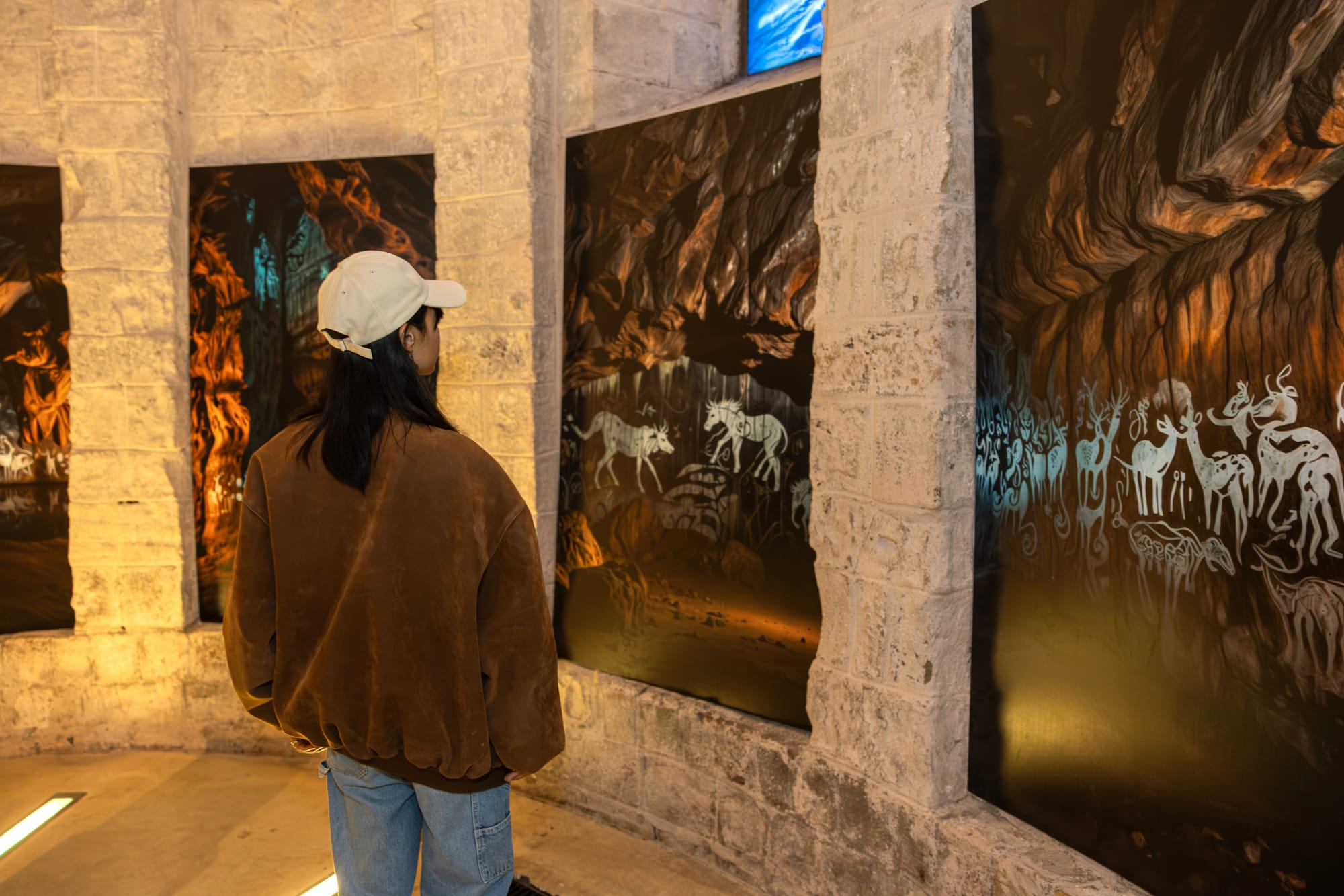 Speerstra Collection présente "Parois vivantes – De la roche aux murs de la ville"