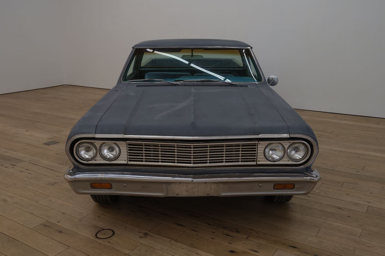 Olivier Mosset El Camino, 1964 Primer on vehicle 201 5/8 x 71 7/8 x 53 3/4 in 512.1 x 182.6 x 136.7 cm (MO_25_006)