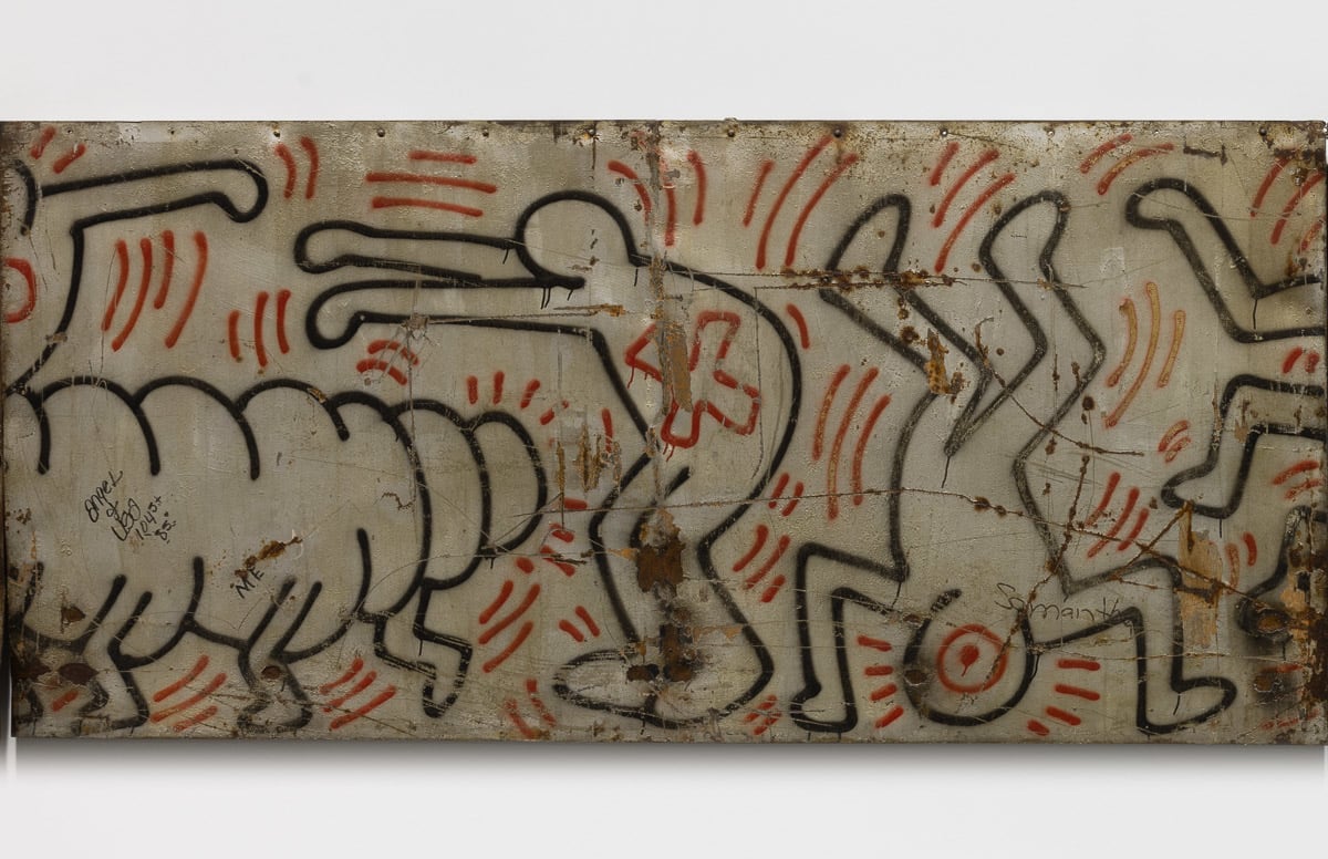 Keith Haring Untitled (FDR Drive #11), 1984 Spray enamel on sheet metal 48 x 102 7/8 in 122 x 260 cm (KH_322) © Keith Haring Foundation