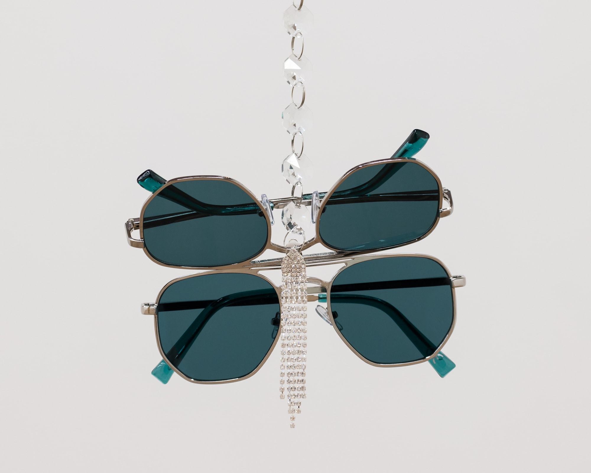 a good ol’ fashion nightmare, 2020 ASOS aviator glasses, earrings, Crystal Chandelier Beads Beebel Clear Glass Crystal Beads Lamp Chain Garland for Chandelier Prism Octagon Beads Chain for Wedding Home and DIY Craft Jewelry Decoration Chain, American Eagle aviator sunglasses