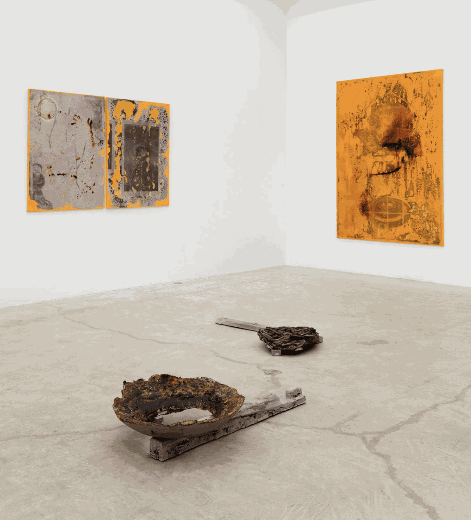 I drive and I think and I look, but I don't know. Lanquidity, Gallery Installation, 2015