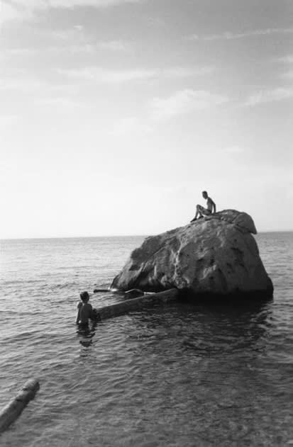 Ryan Foerster Bob and Brendan Orient Point, 2010 photograph 10 x 8 in