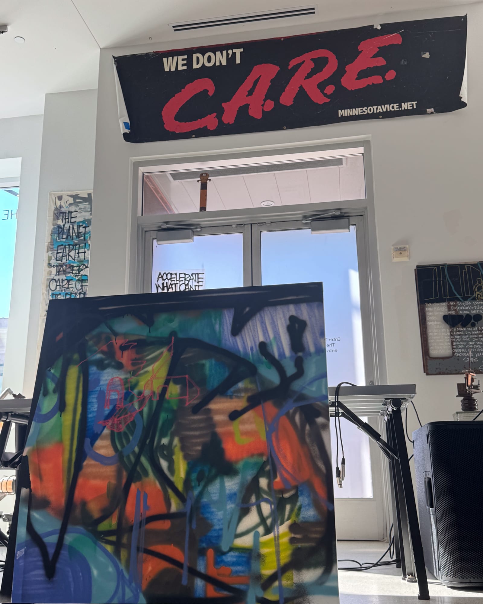 DAYDREAMING AT MIDNIGHT