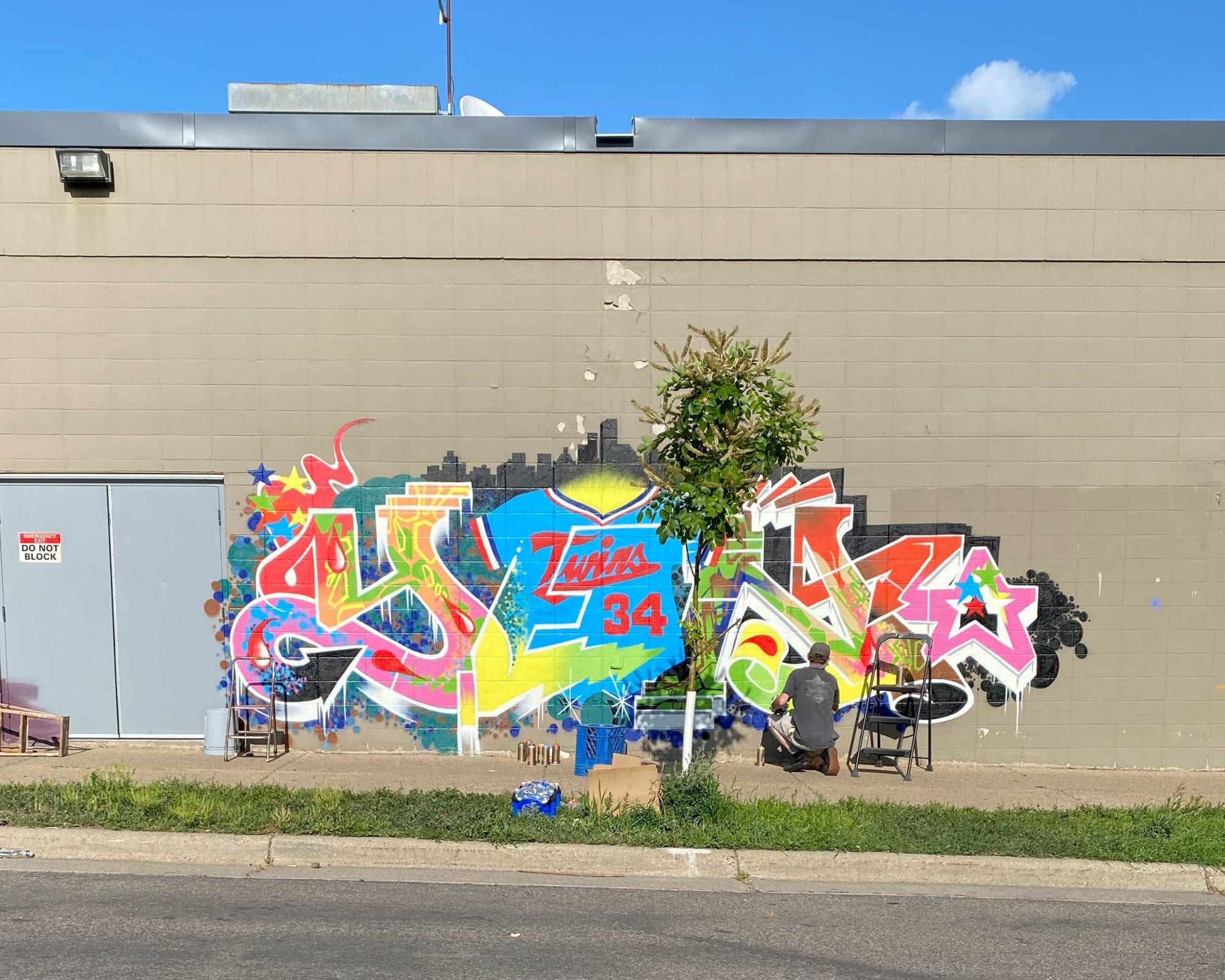 CUB FOODS, 2023 WEST SIDE