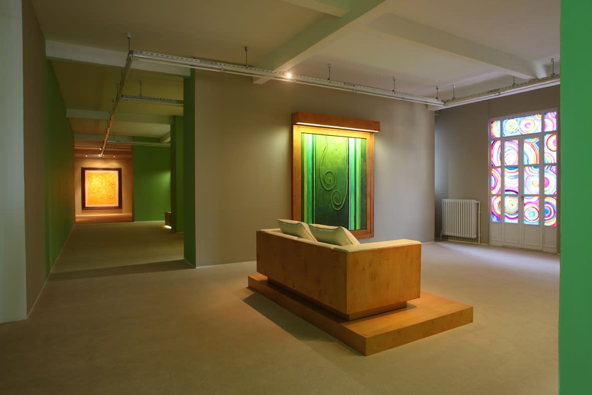 Anti-Unconventional Painting