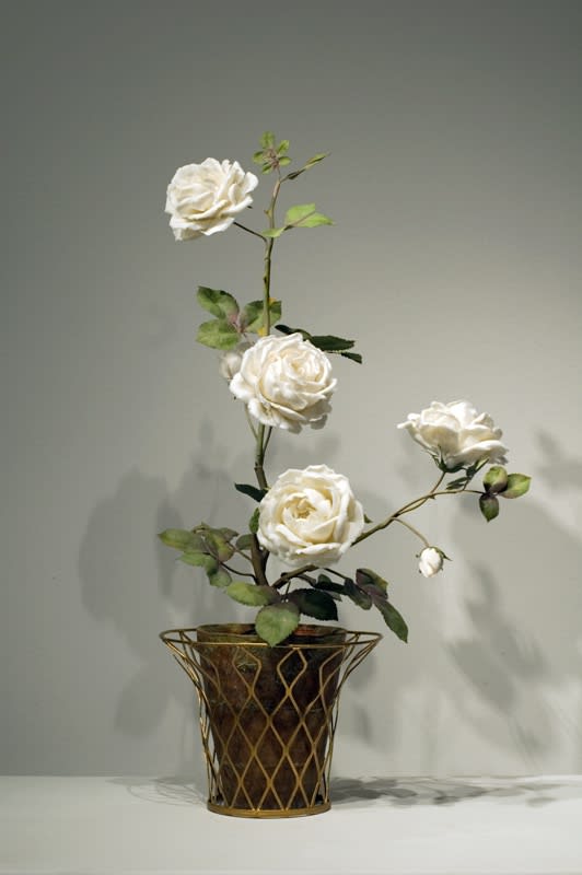 The Porcelain Splendor of Vladimir Kanevsky