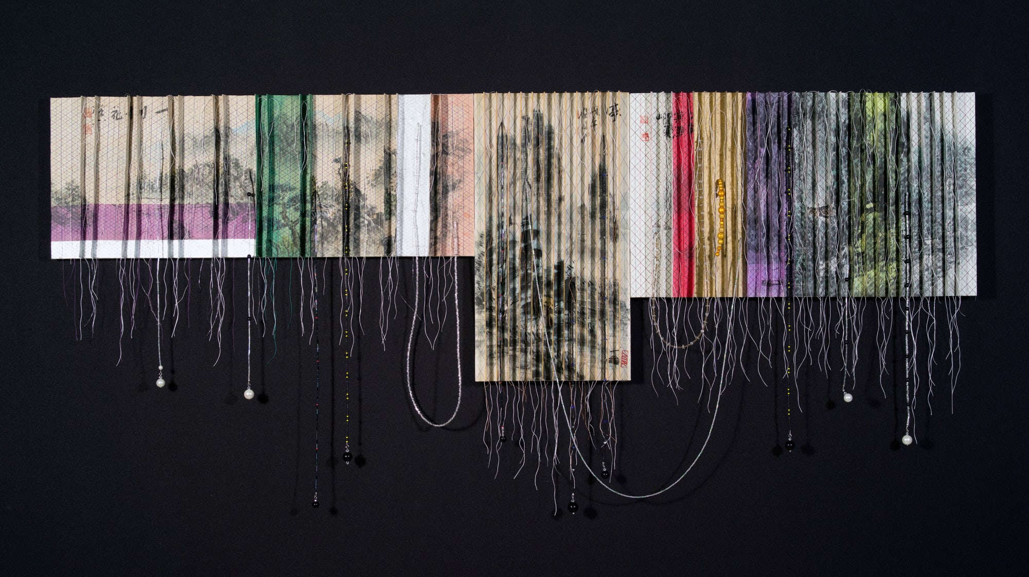 가변성을 위한 연습, 2022, 수집된 산수화, 볼펜, 재봉틀 작업, 안료,구슬, 132.5 x 41cm