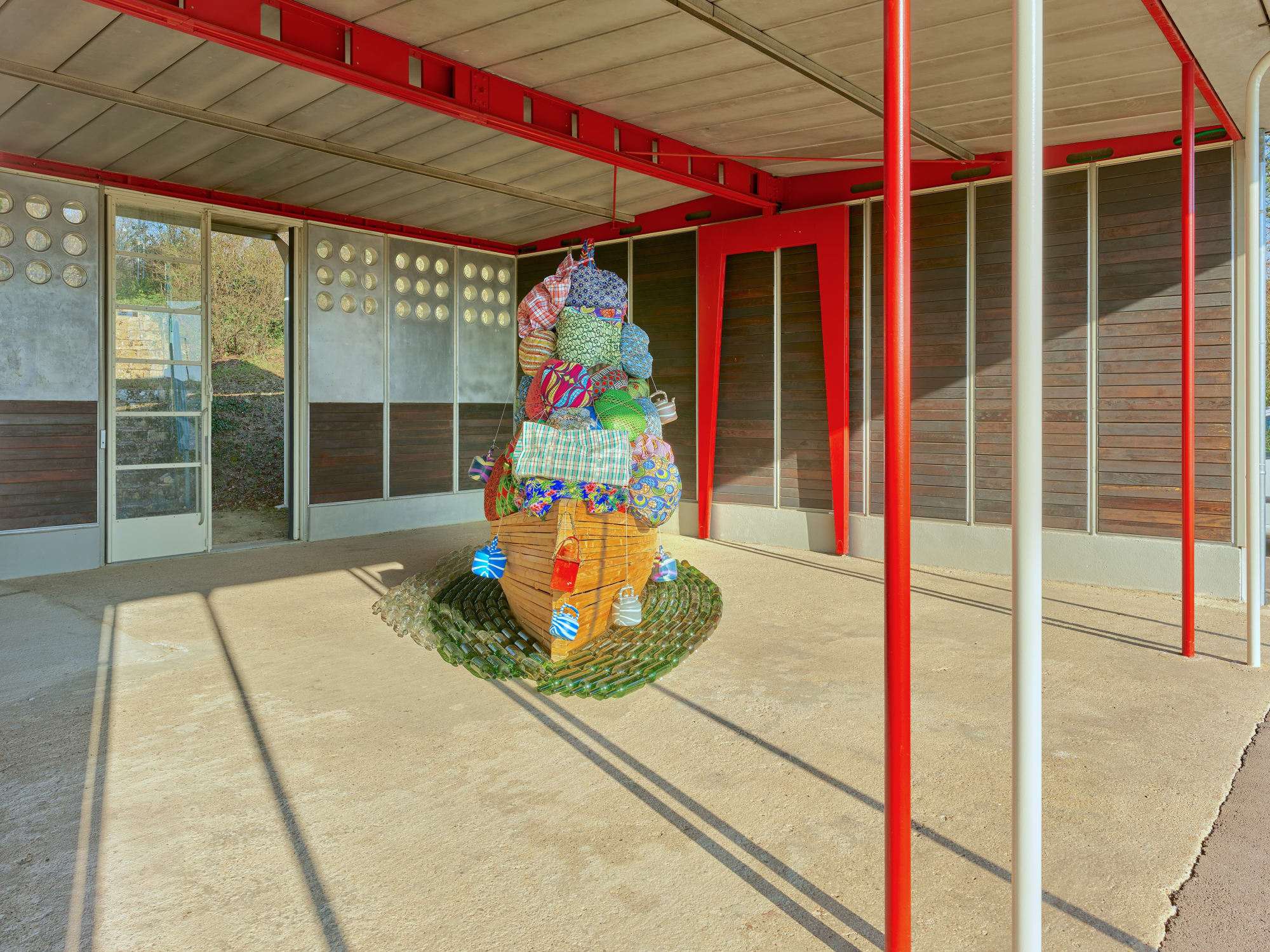20 000 lieues sous les mers : le voyage de Barthélémy Toguo