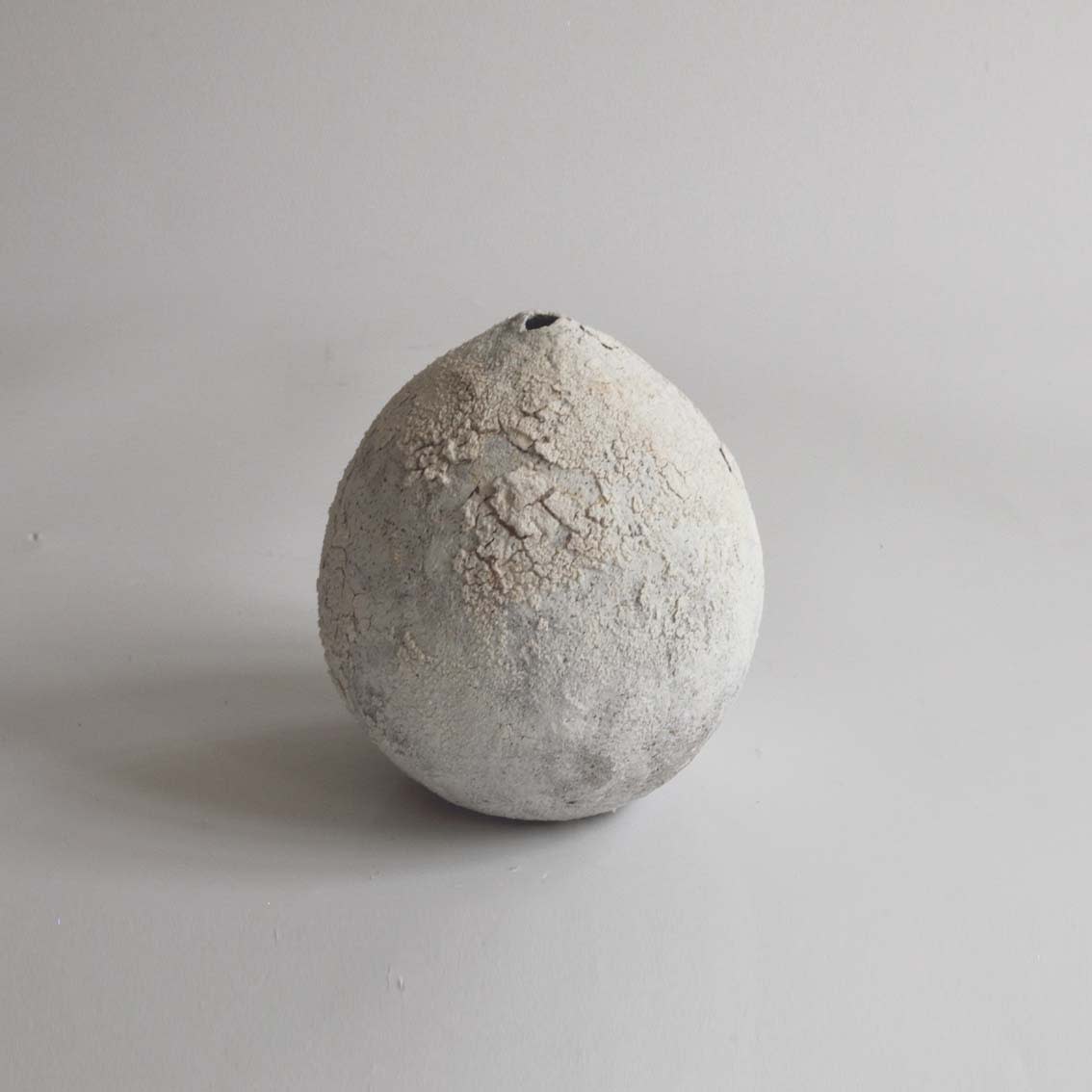 Akiko Hirai, 28a. Poppy Pod Medium