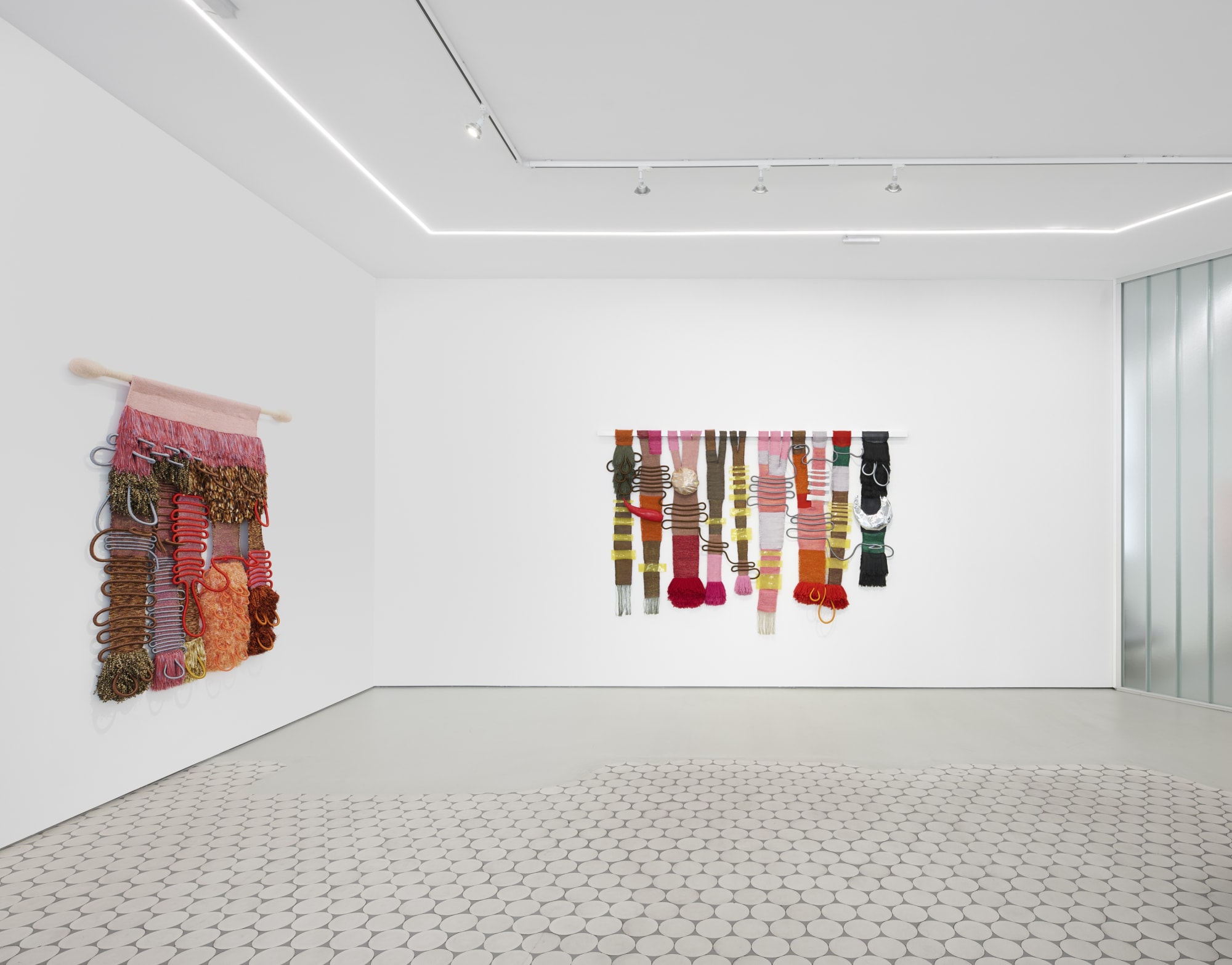 Desire Moheb-Zandi | Cross Over