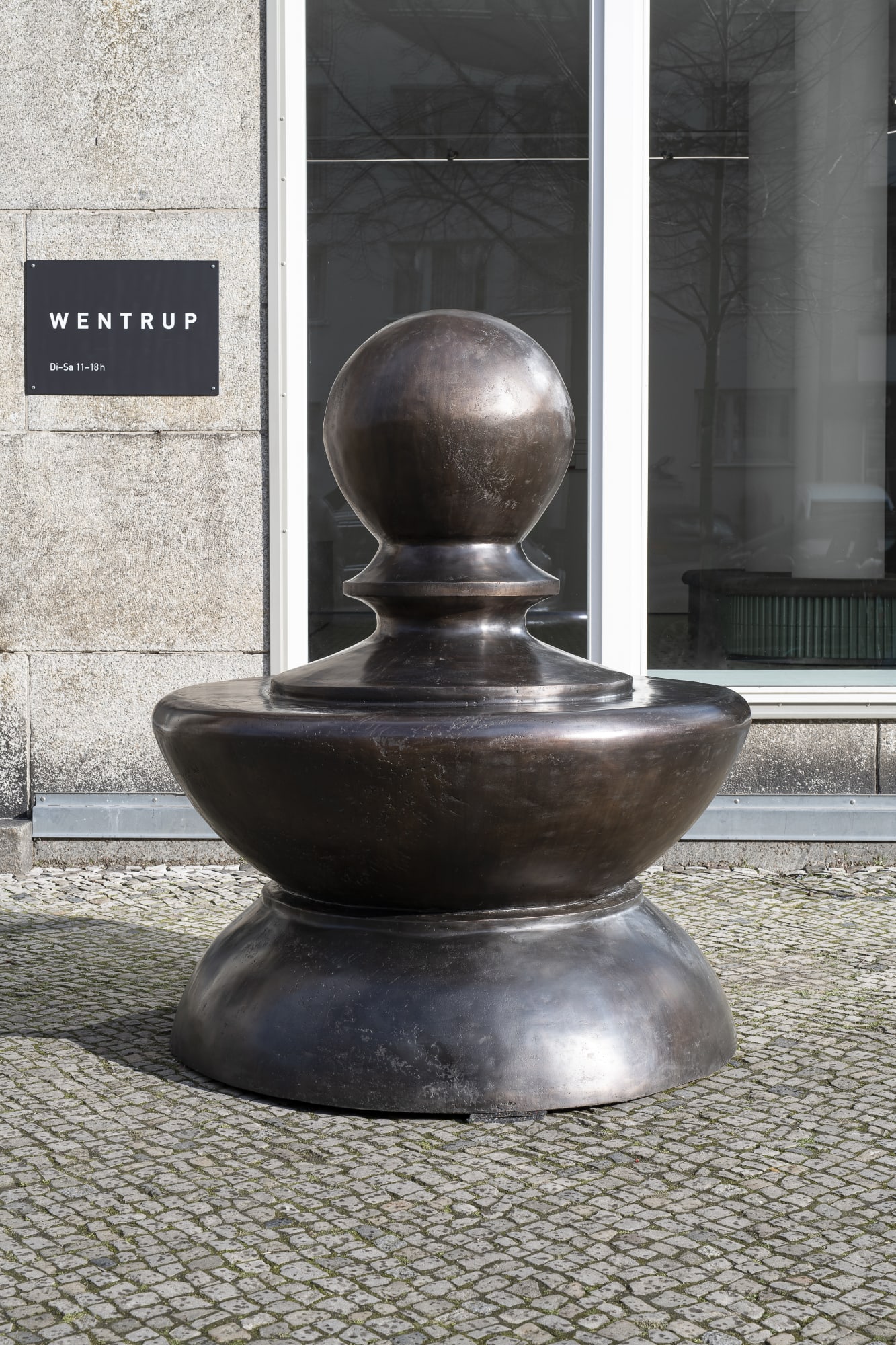 Gregor Hildebrandt – Fliegen weit vom Ufer fort