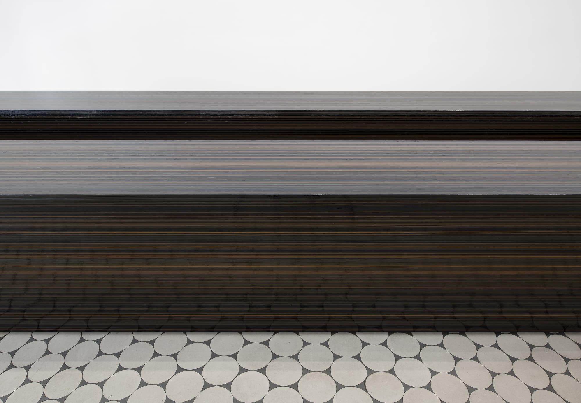 Gregor Hildebrandt – Fliegen weit vom Ufer fort