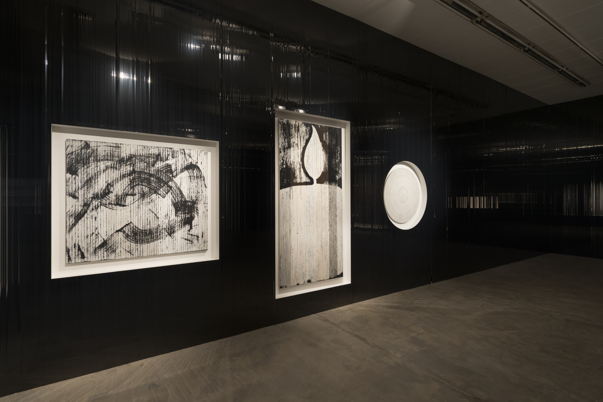 Gregor Hildebrandt – Auf Wasser schlafend rauscht das Meer