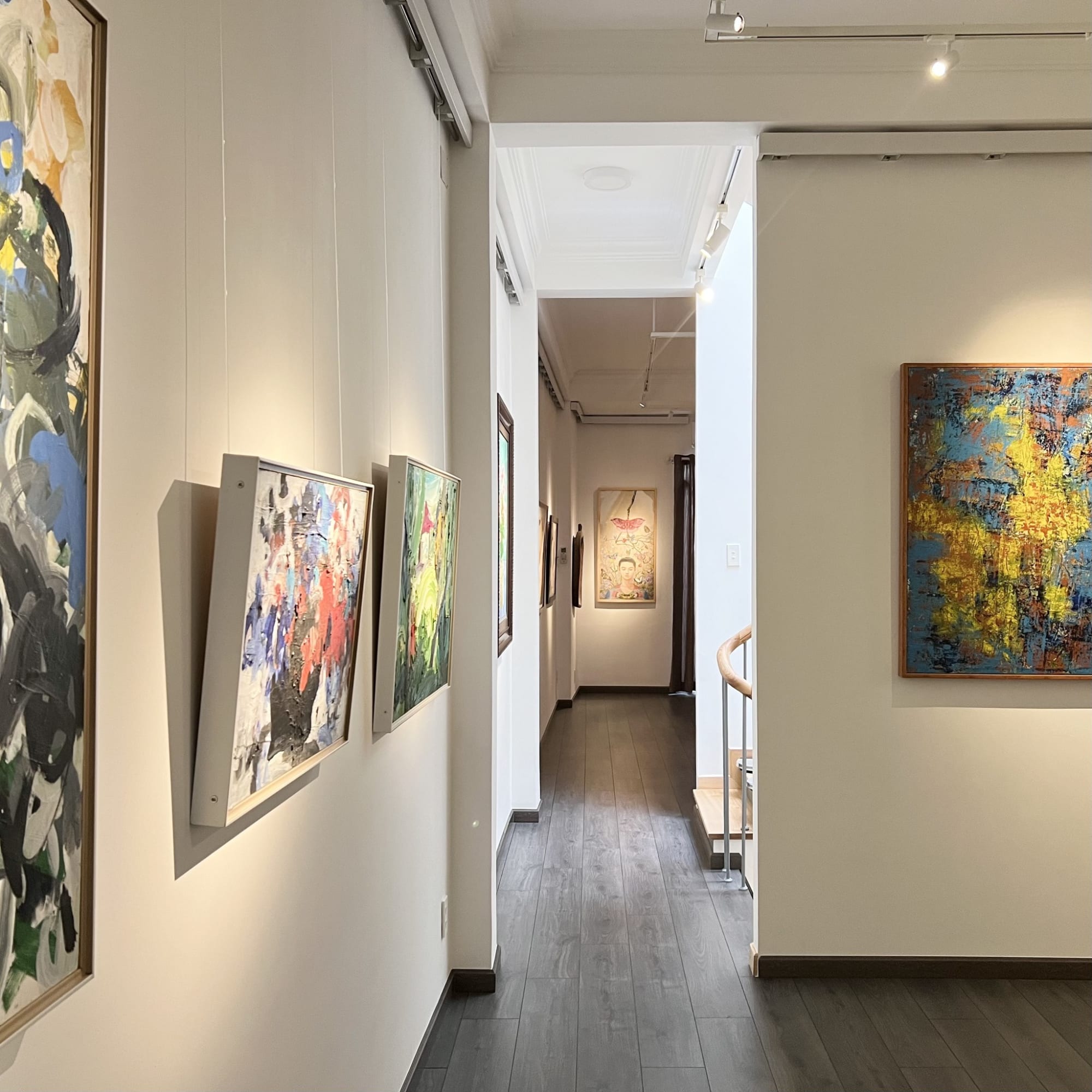 An exhibition of 20 contemporary artists