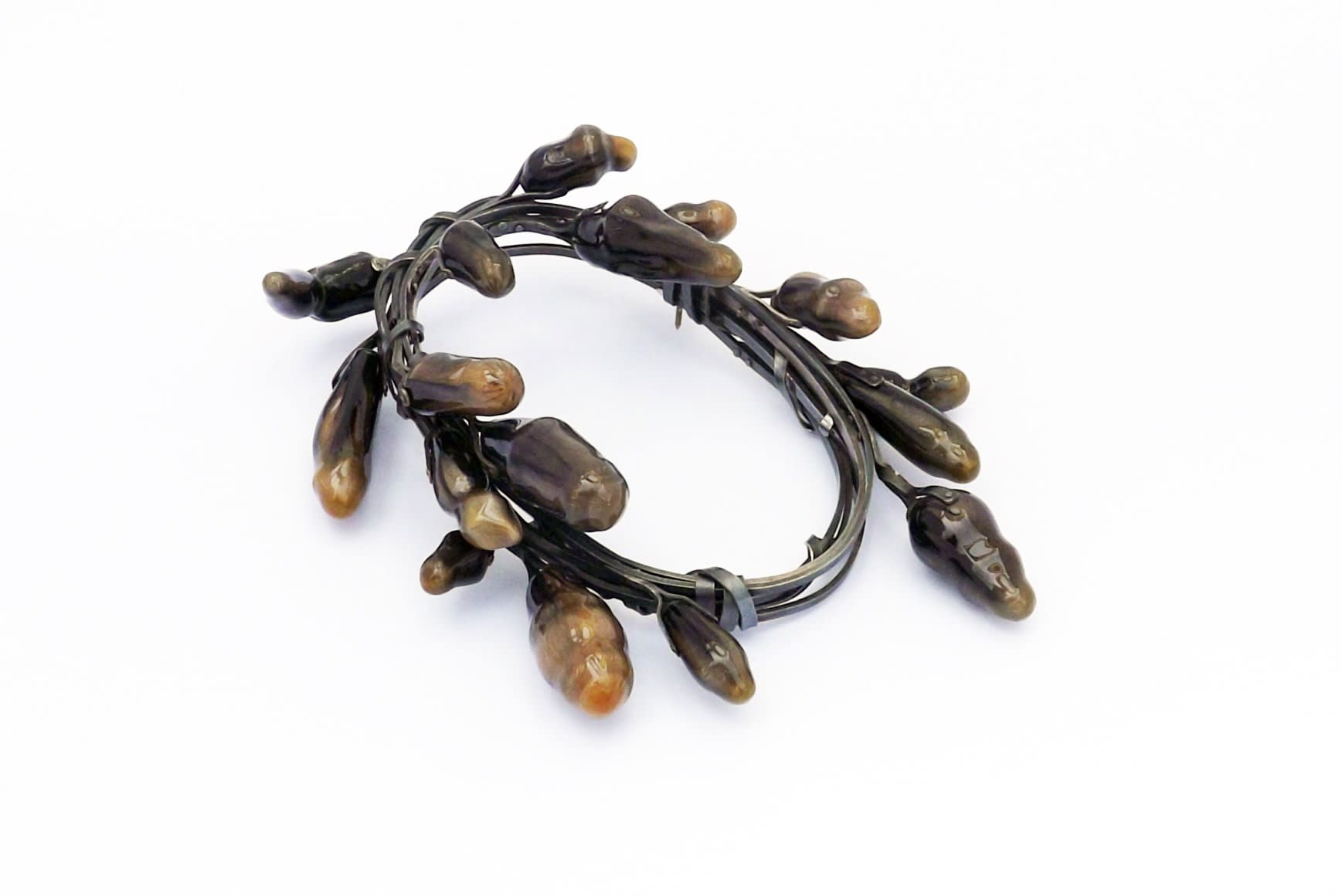 Jungle Garland, brooch, 2014