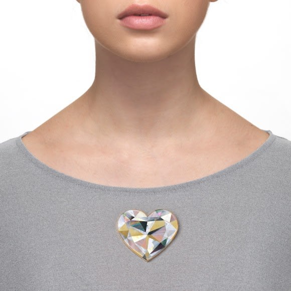 Melanie Georgacopoulos, Heart Brooch