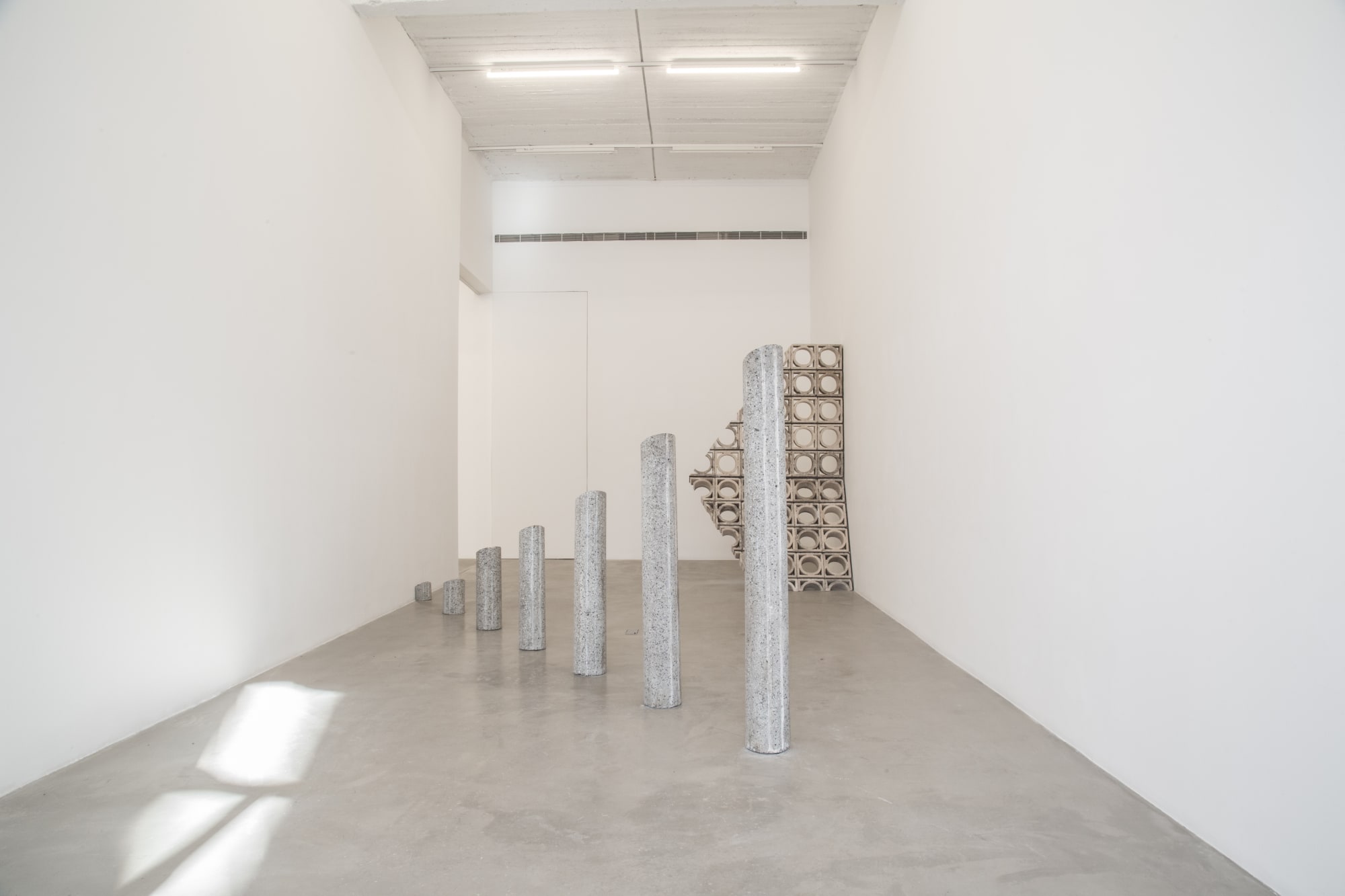 Saba Innab - Al Rahhalah (The Traveler)