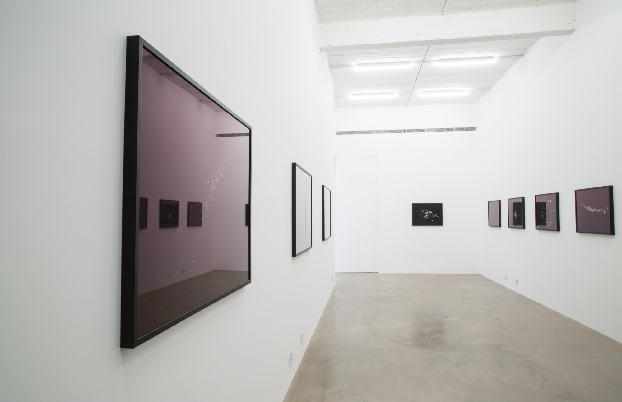 Vartan Avakian - Collapsing Clouds of Gas and Dust