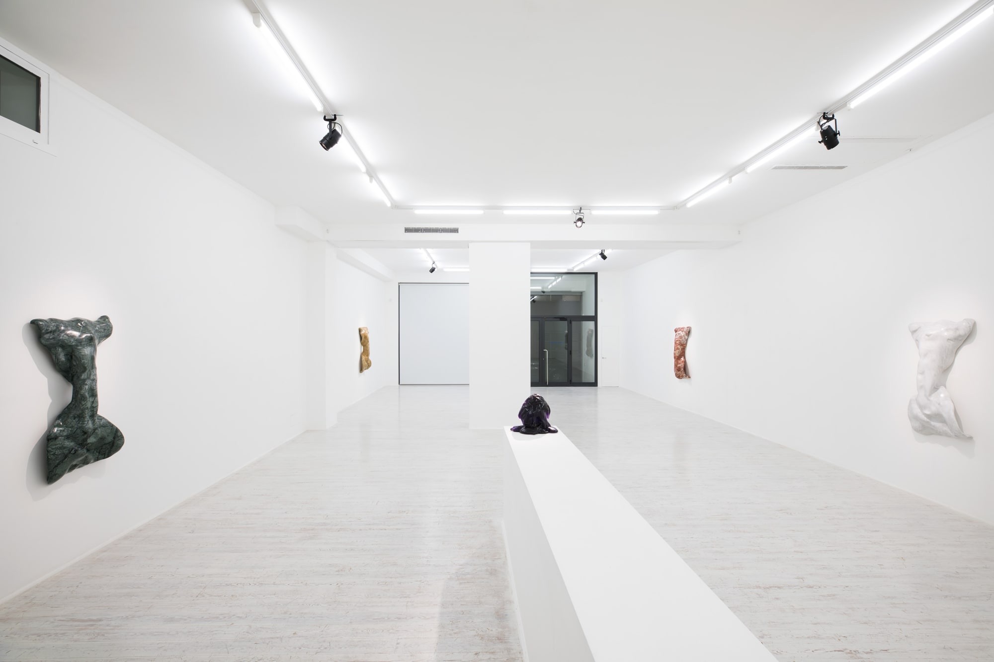 Lynda Benglis - Benglis and the Baroque