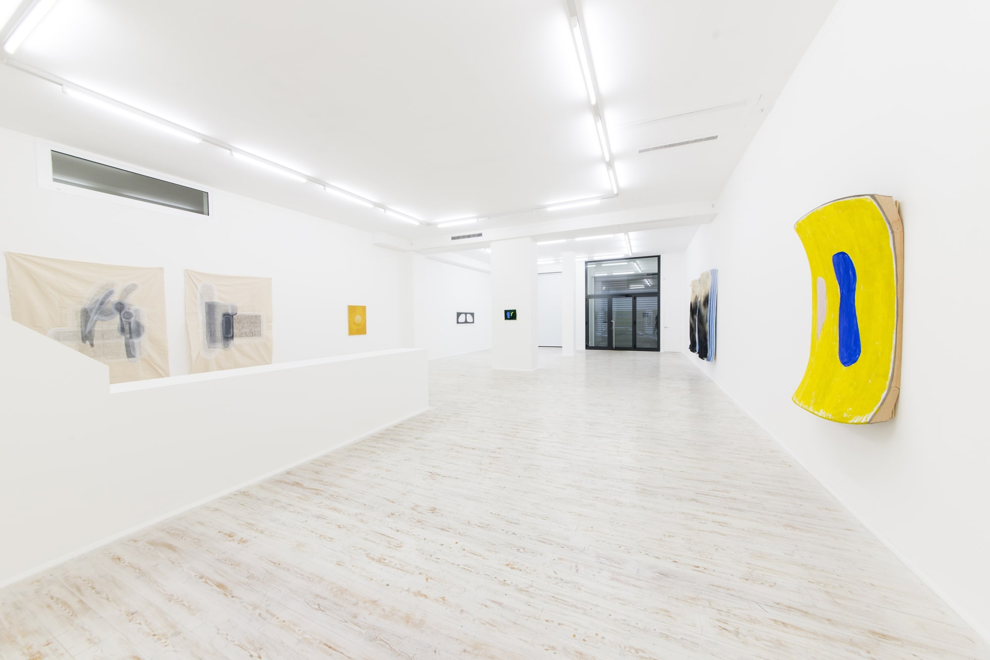 Funzione Continua - Group show