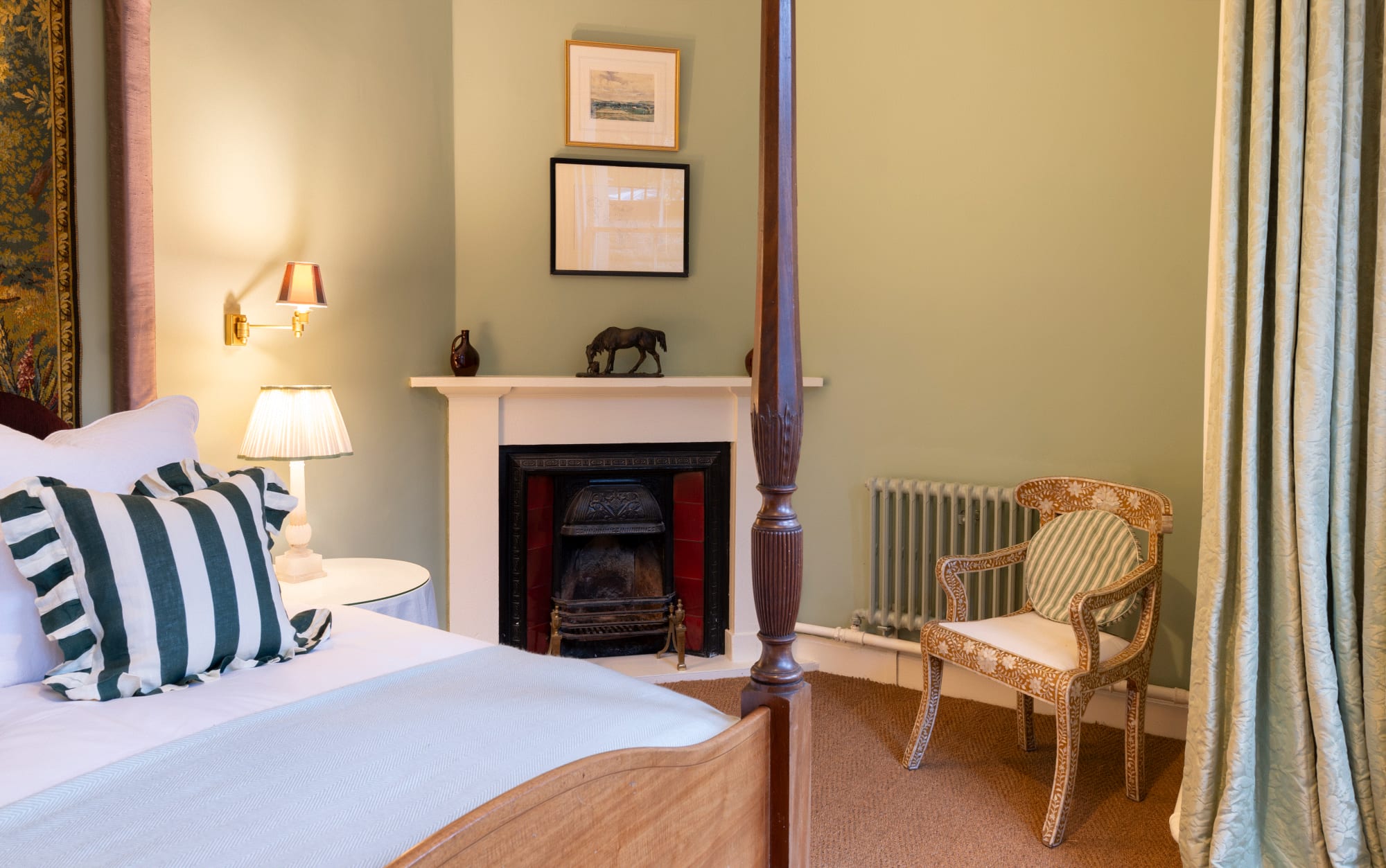 Victorian Dolls' House