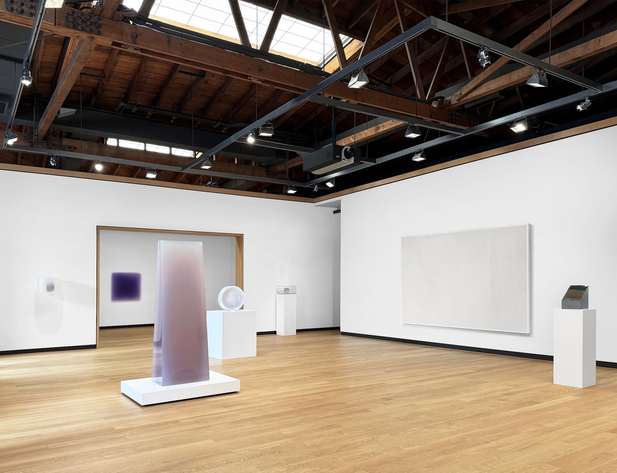 LUMINARIES OF LIGHT: Pioneers of the California Light & Space Movement