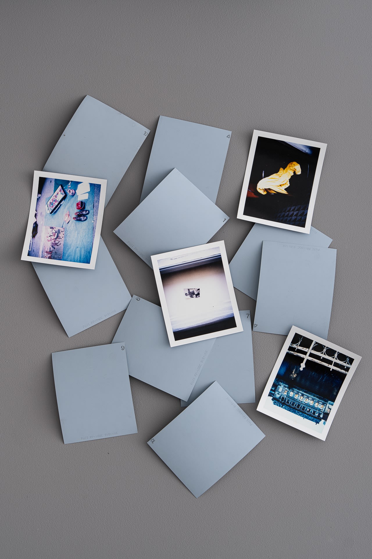 Nicu Ilfoveanu Slide to Polaroid, 2007 Polaroid 669 Silk, 85 x 108 mm.