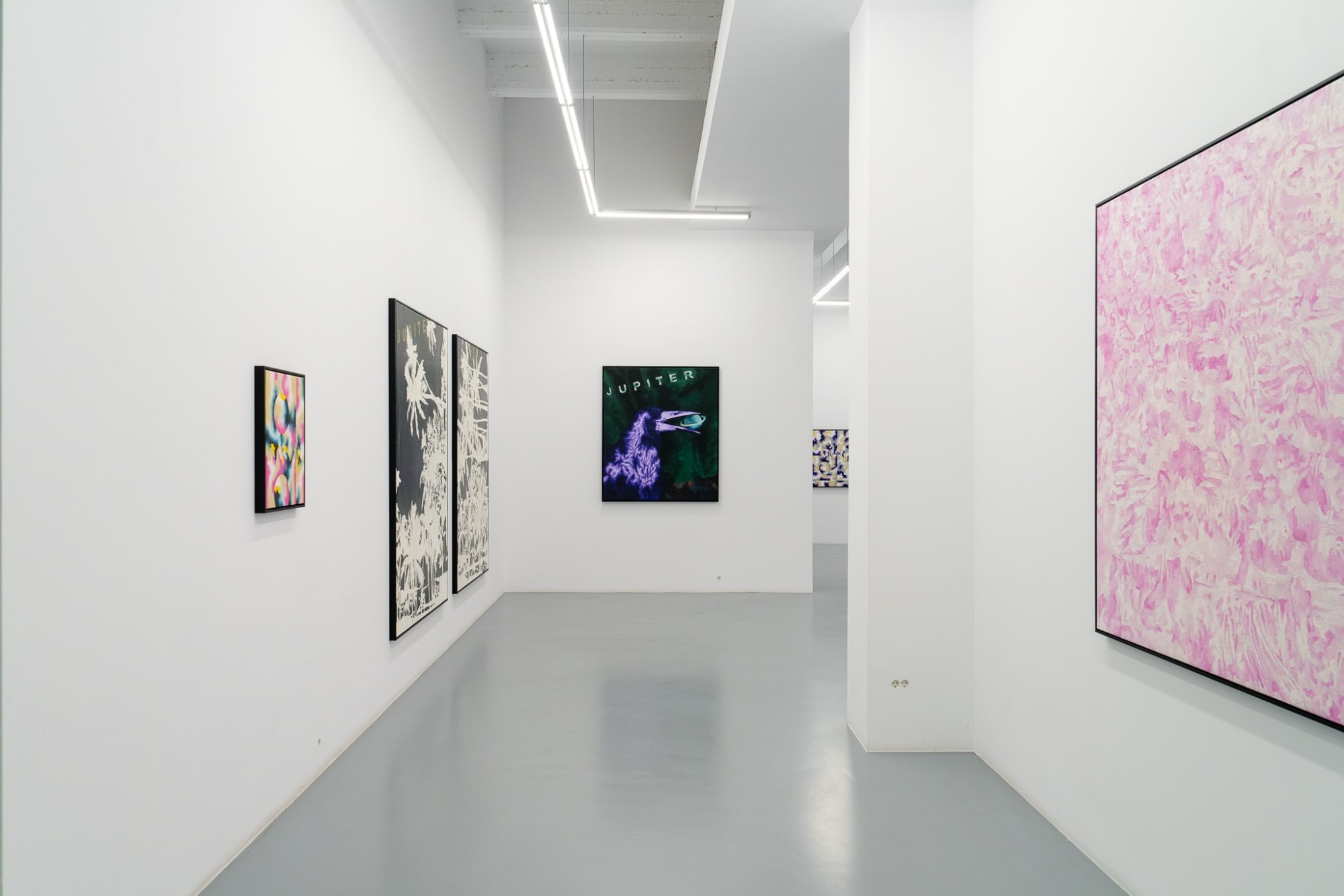 Gili Mocanu: Don't Cry Anymore, Gili