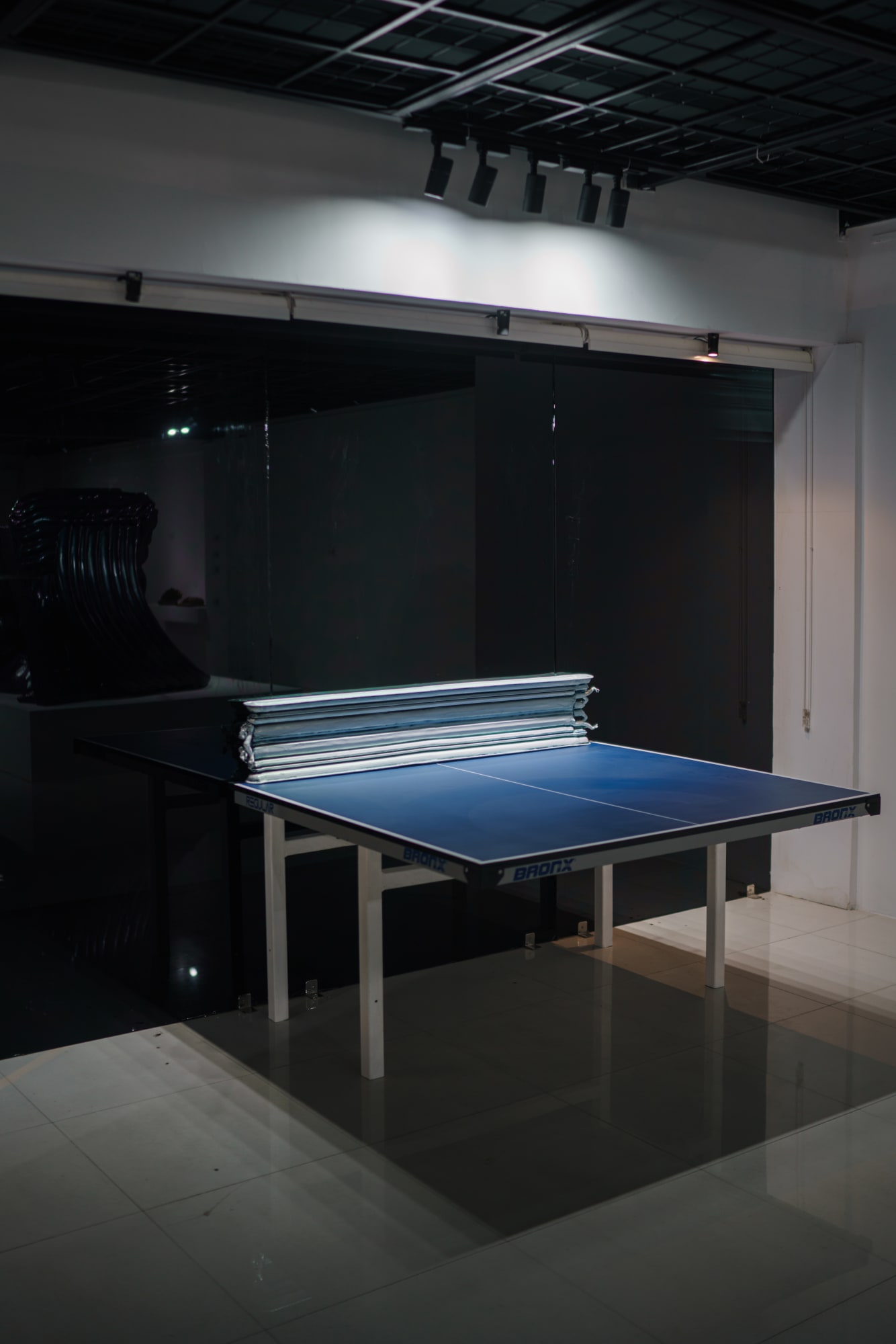 Sculpting with Light & Darkness