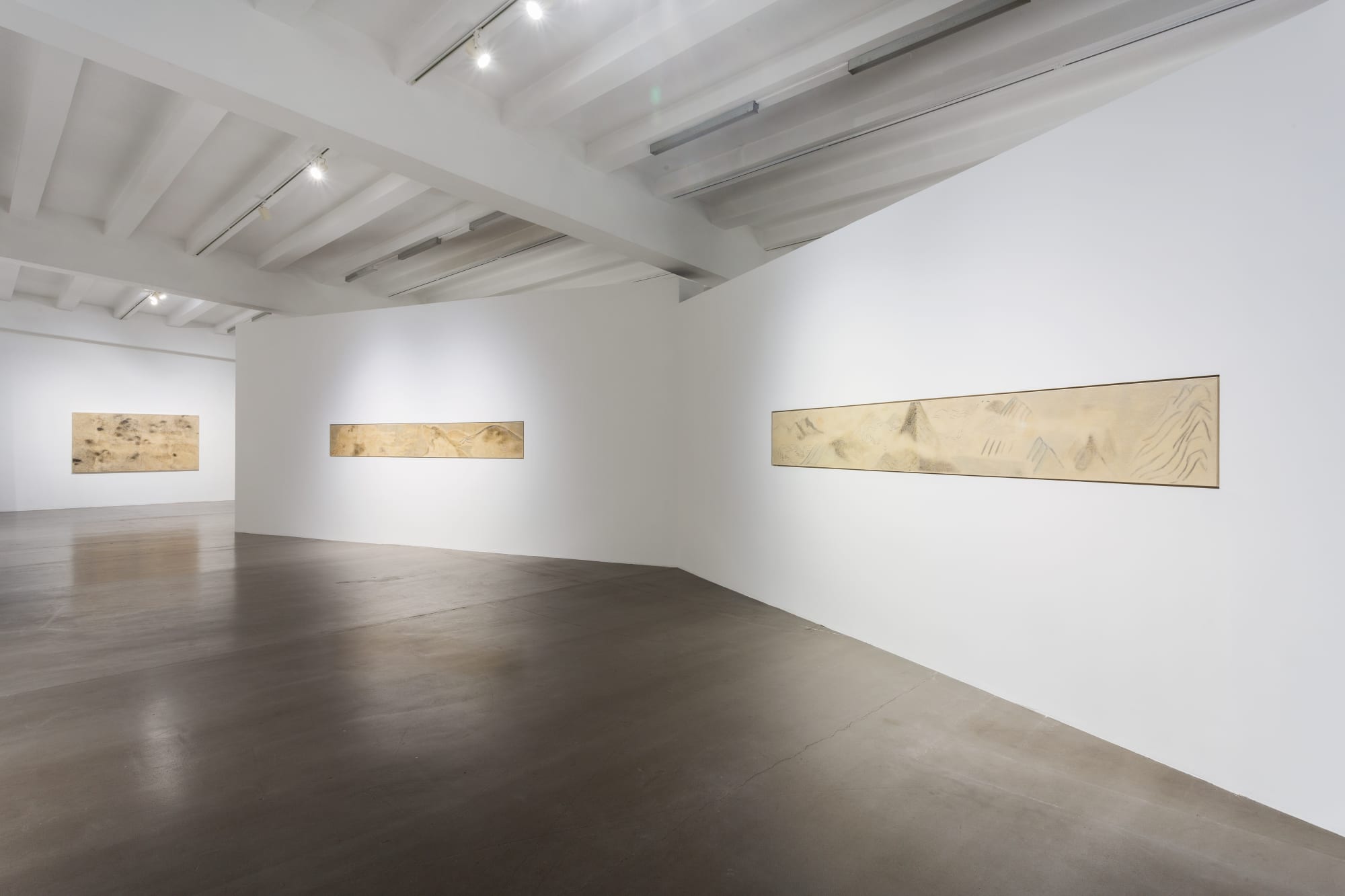 山出—卞青個展