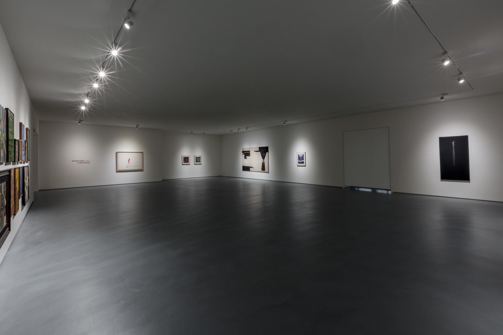 几何变奏：朱为白、法贾希迪、韩迪欧