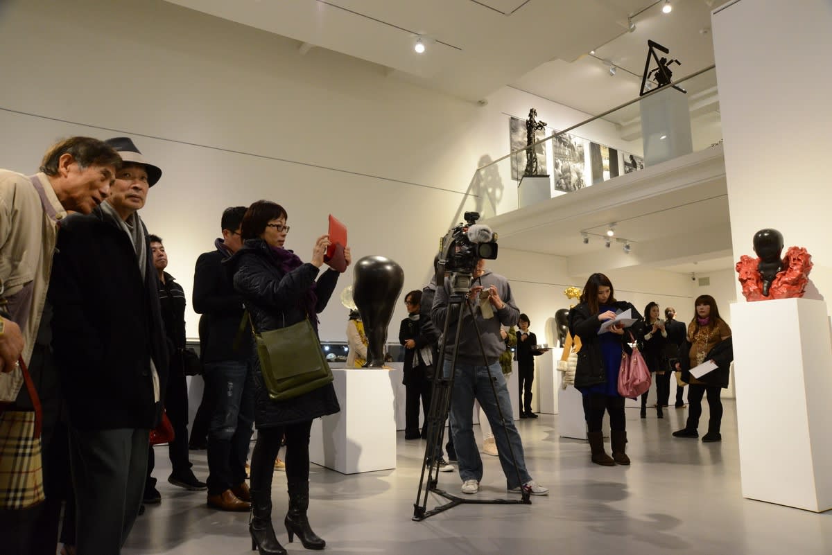 華人藝術紀—李真文獻展