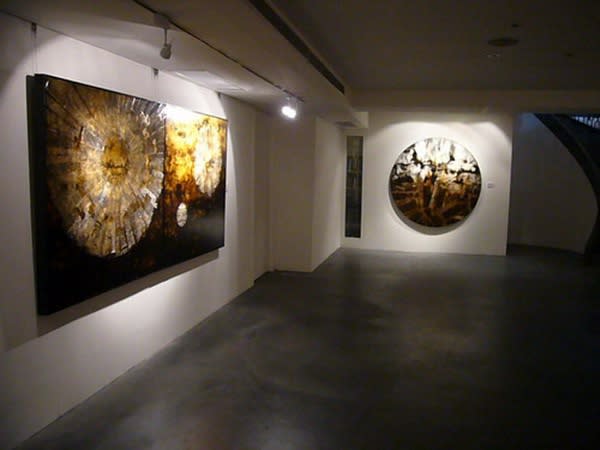 黄钢2008最新个展 : 北京记忆