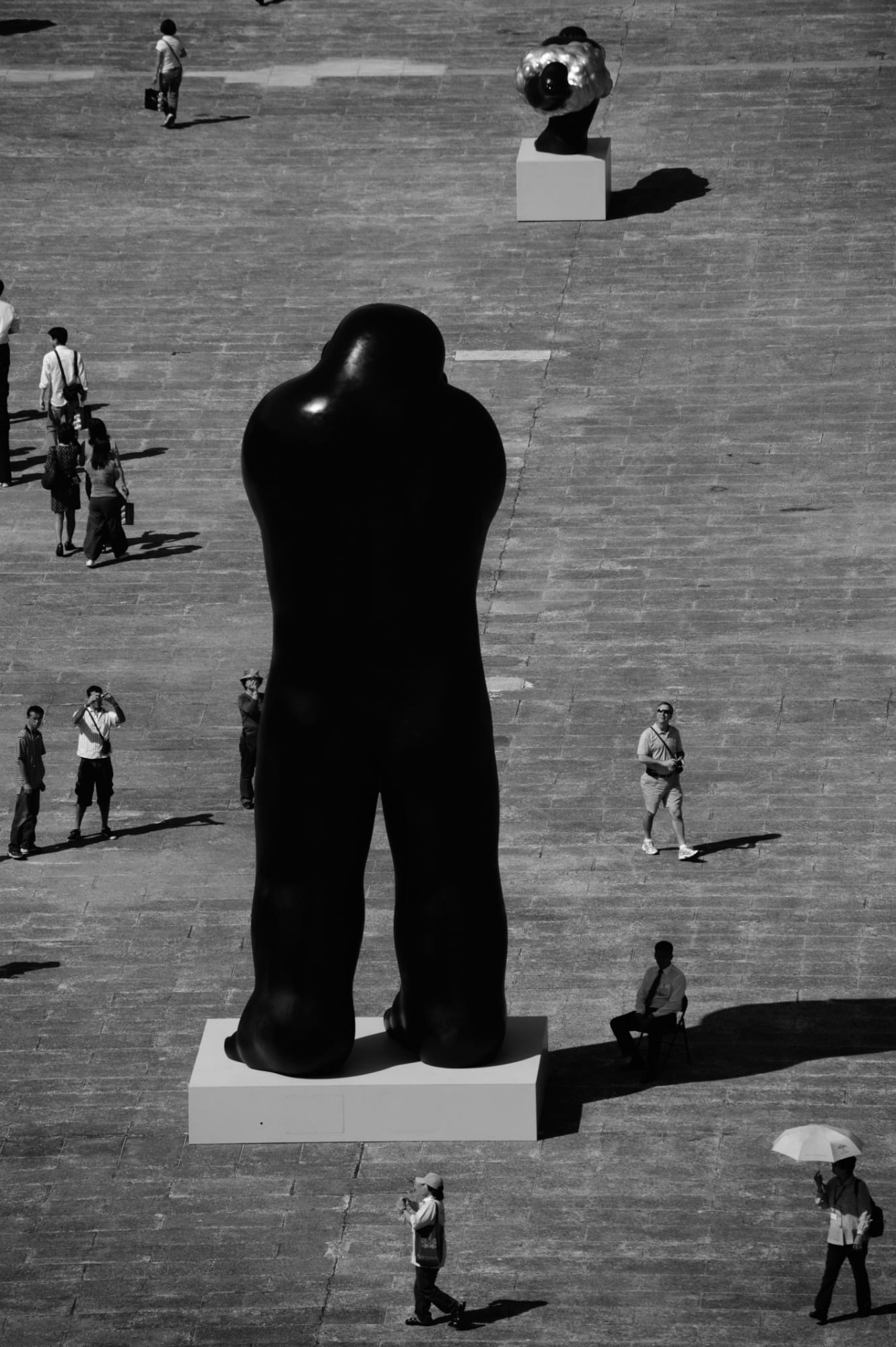 大氣—李真台灣大型雕塑首展