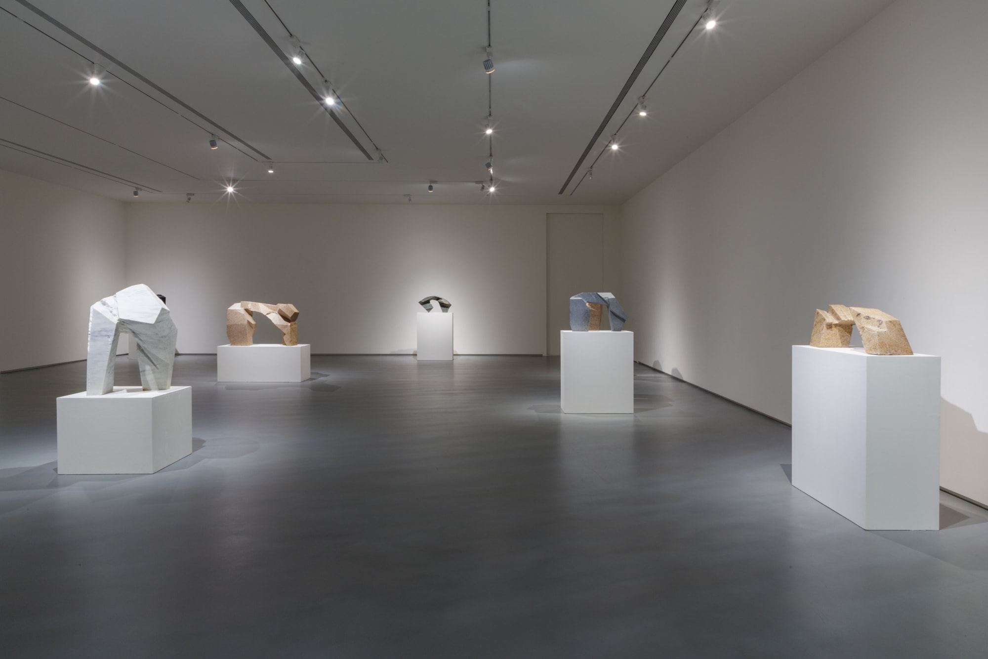 太極拱門：朱銘個展