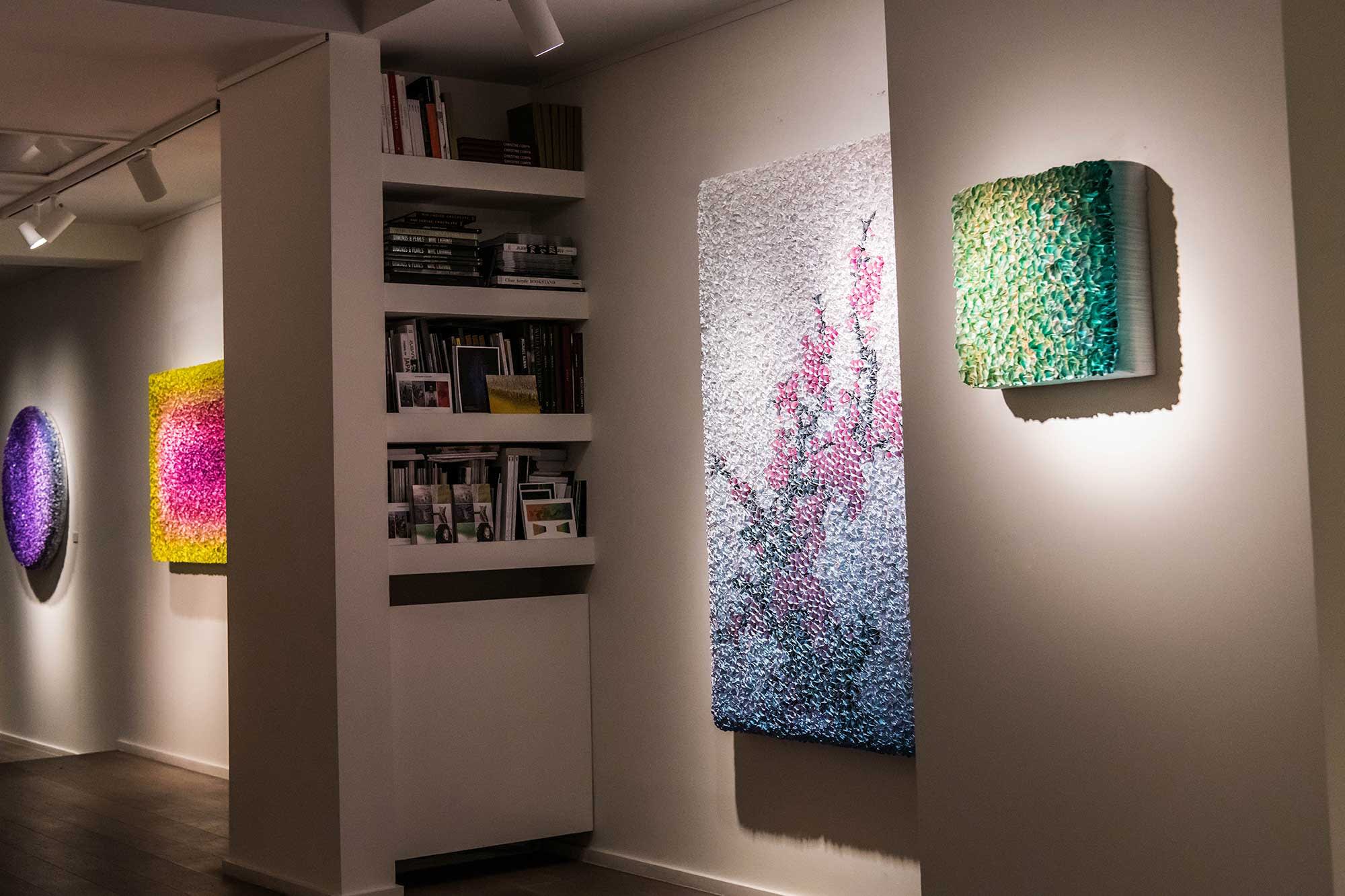 BLOSSOM OF COLOR: ZHUANG HONG-YI