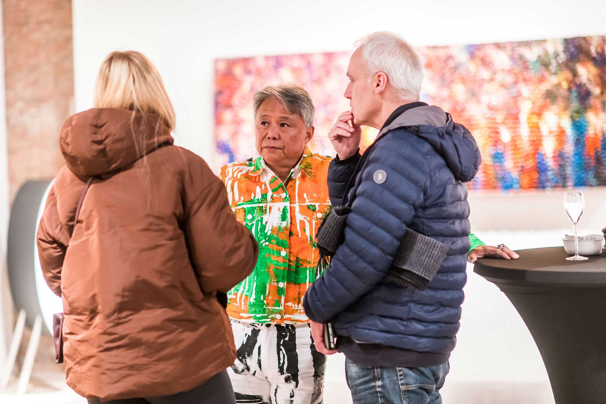 BLOSSOM OF COLOR: ZHUANG HONG-YI