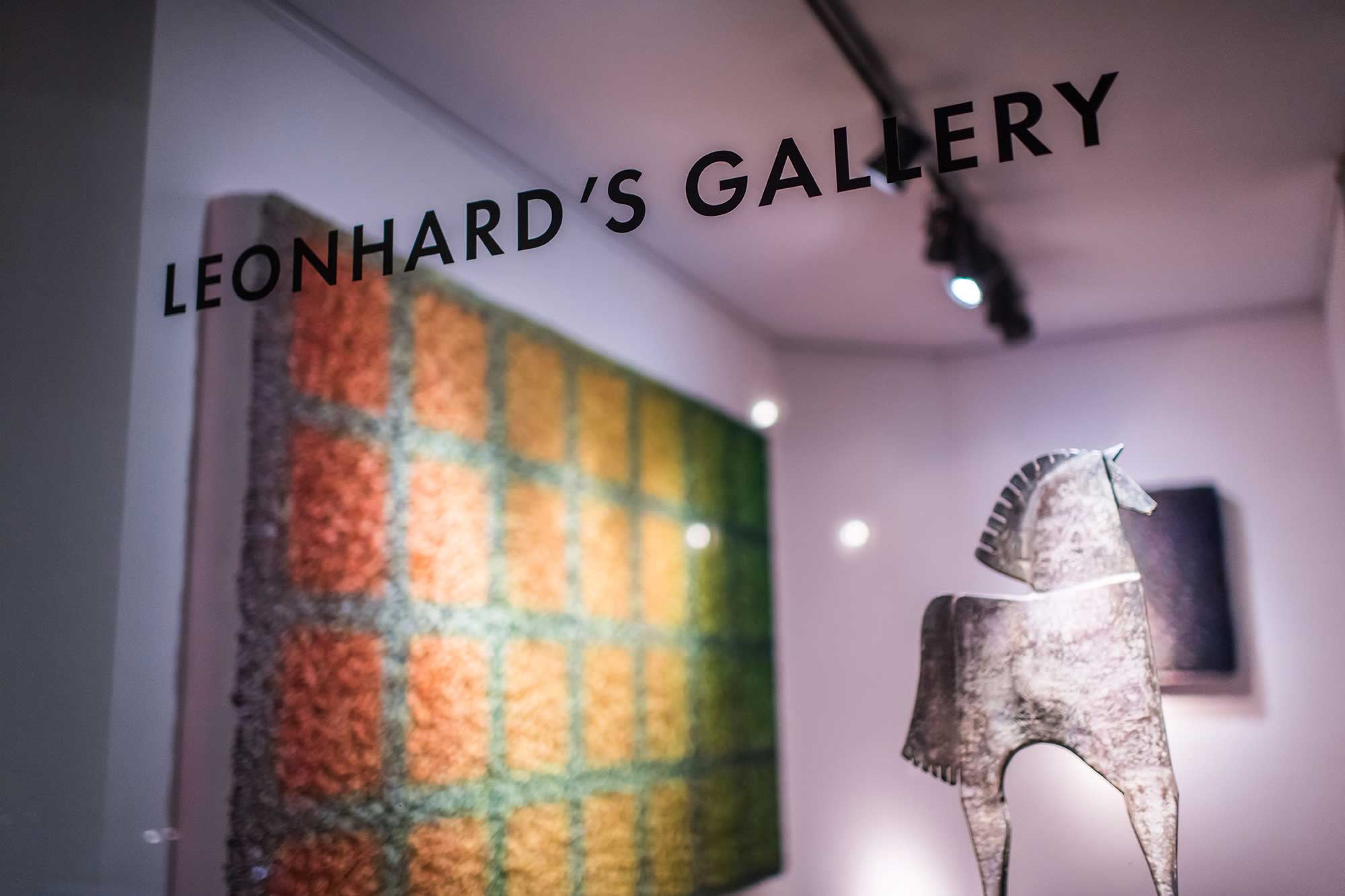 BLOSSOM OF COLOR: ZHUANG HONG-YI