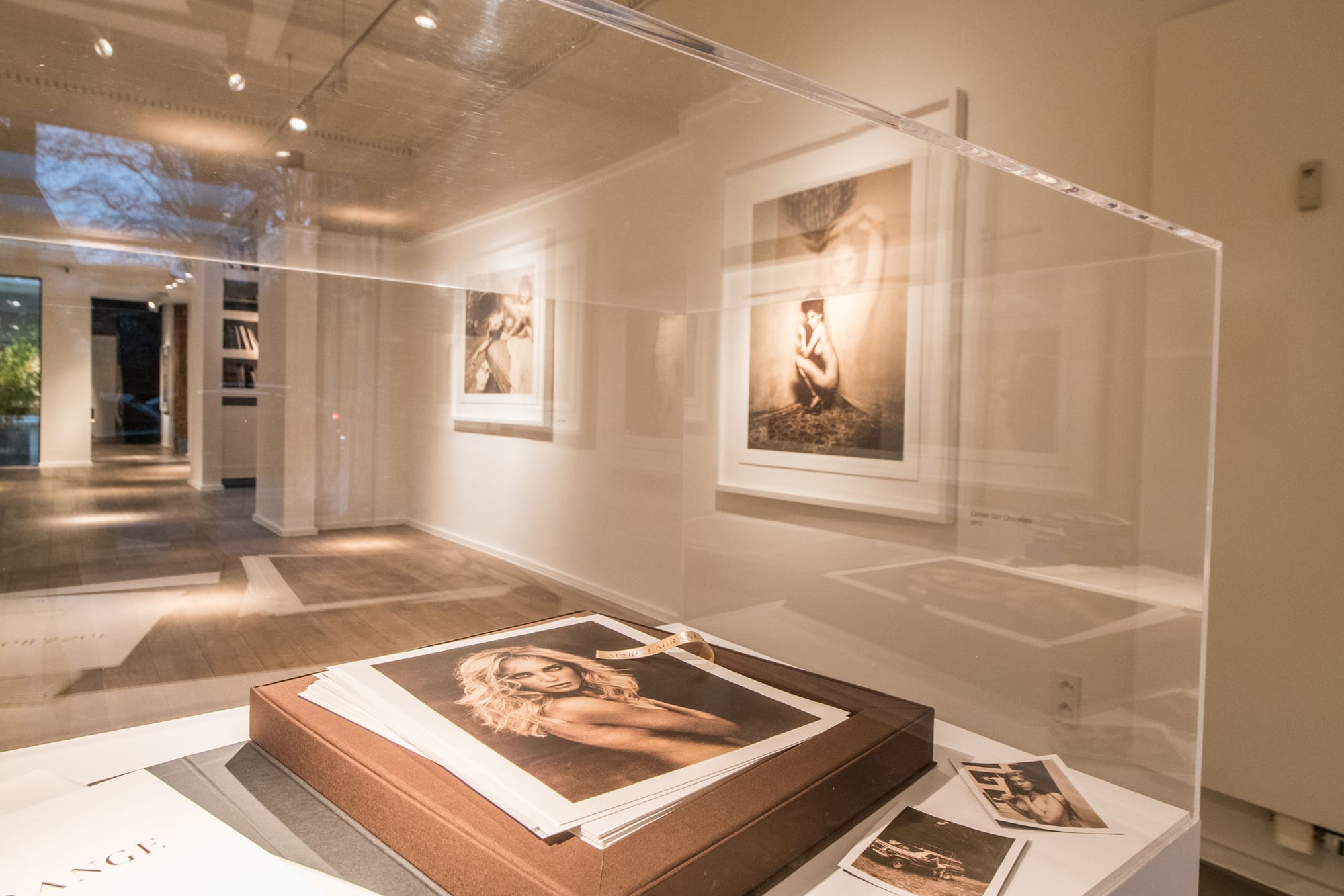 MARC LAGRANGE: CHOCOLATE