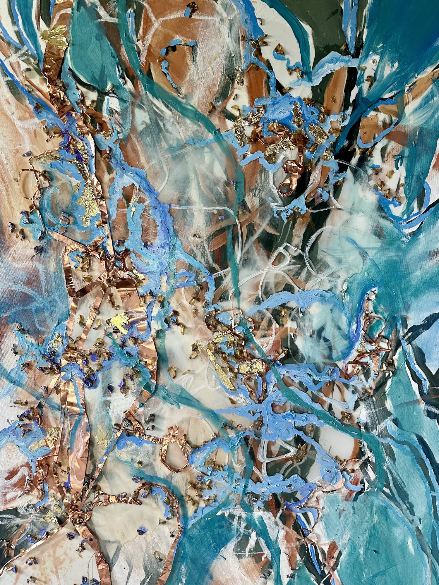 Kaitlin Kraemer Fiori Toscani I, 2024 oil, copper, wisteria, oil stick, gold leaf and resin on canvas 160 x 120 cm