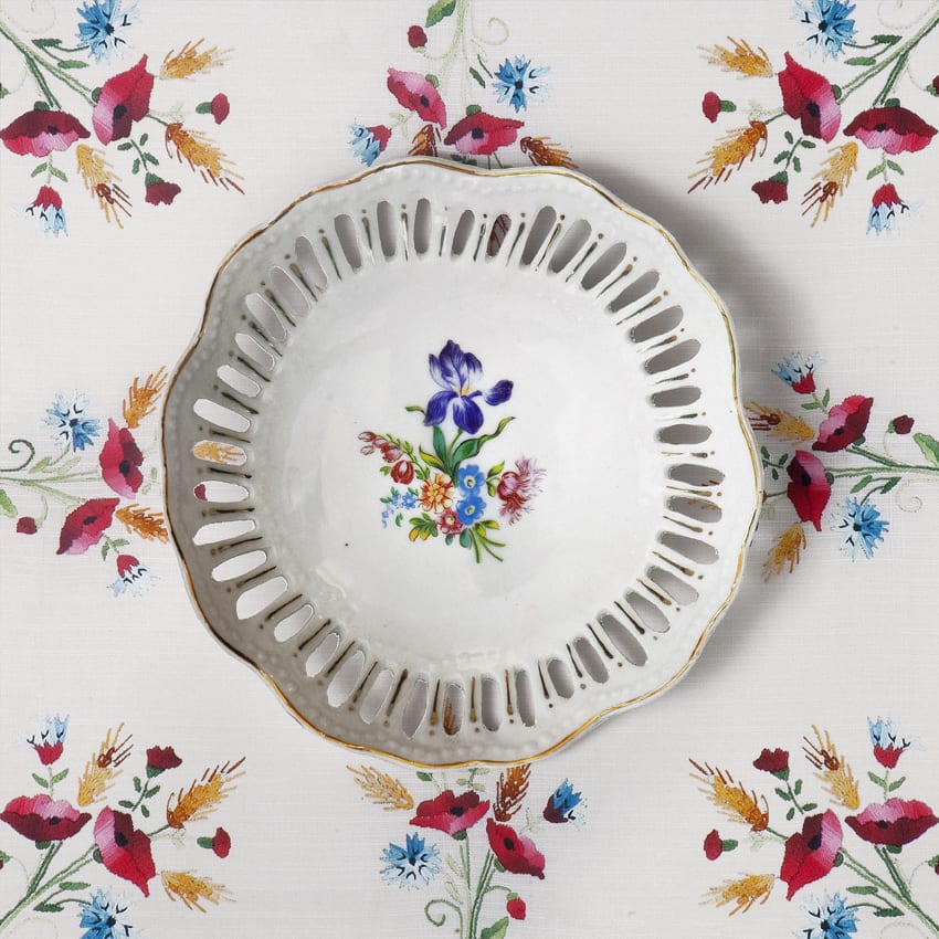 Hard Pop: Group Exhibition