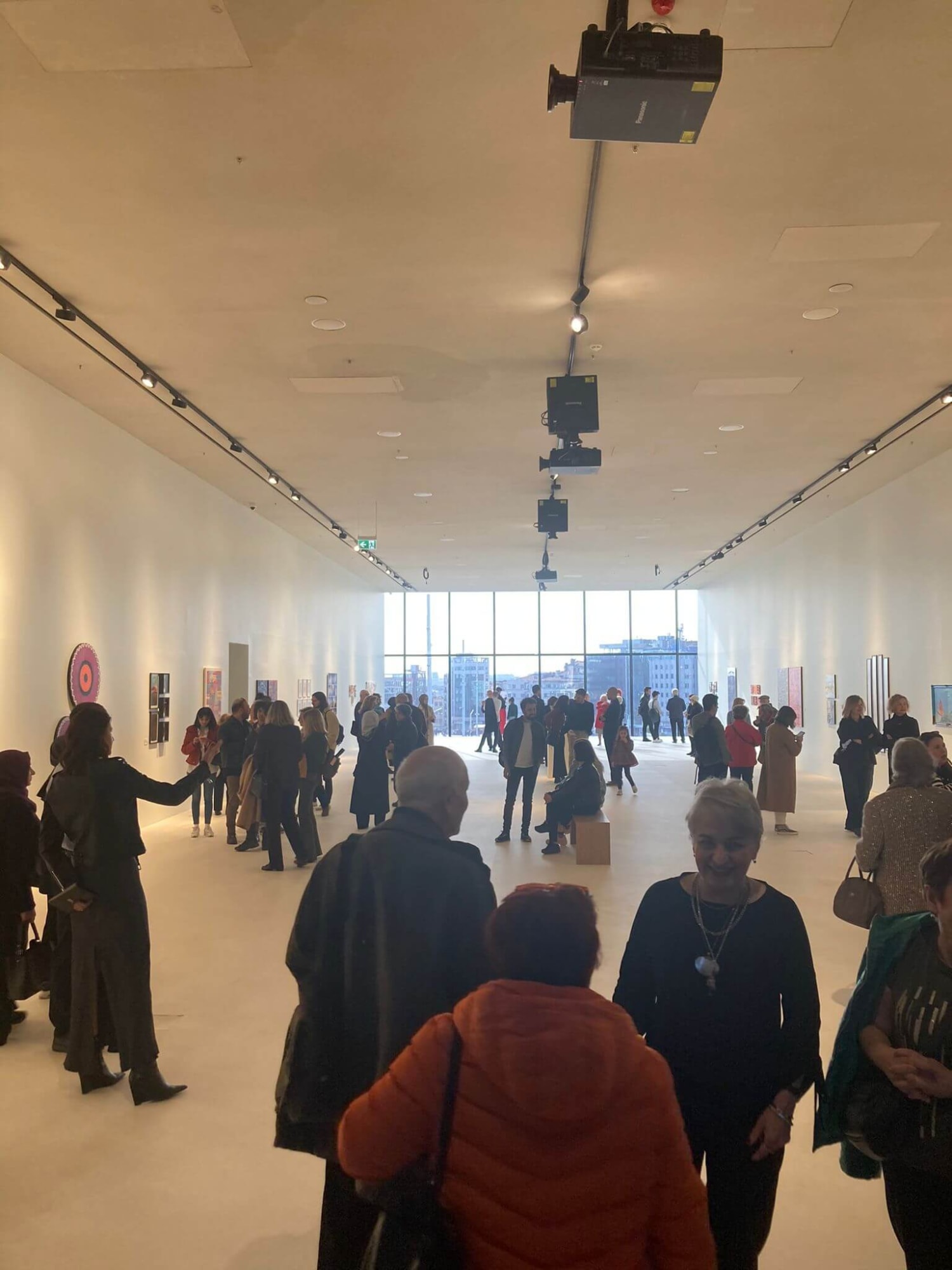 BİR - Parçalanmış Bir Dünyada Biz Olabilmek