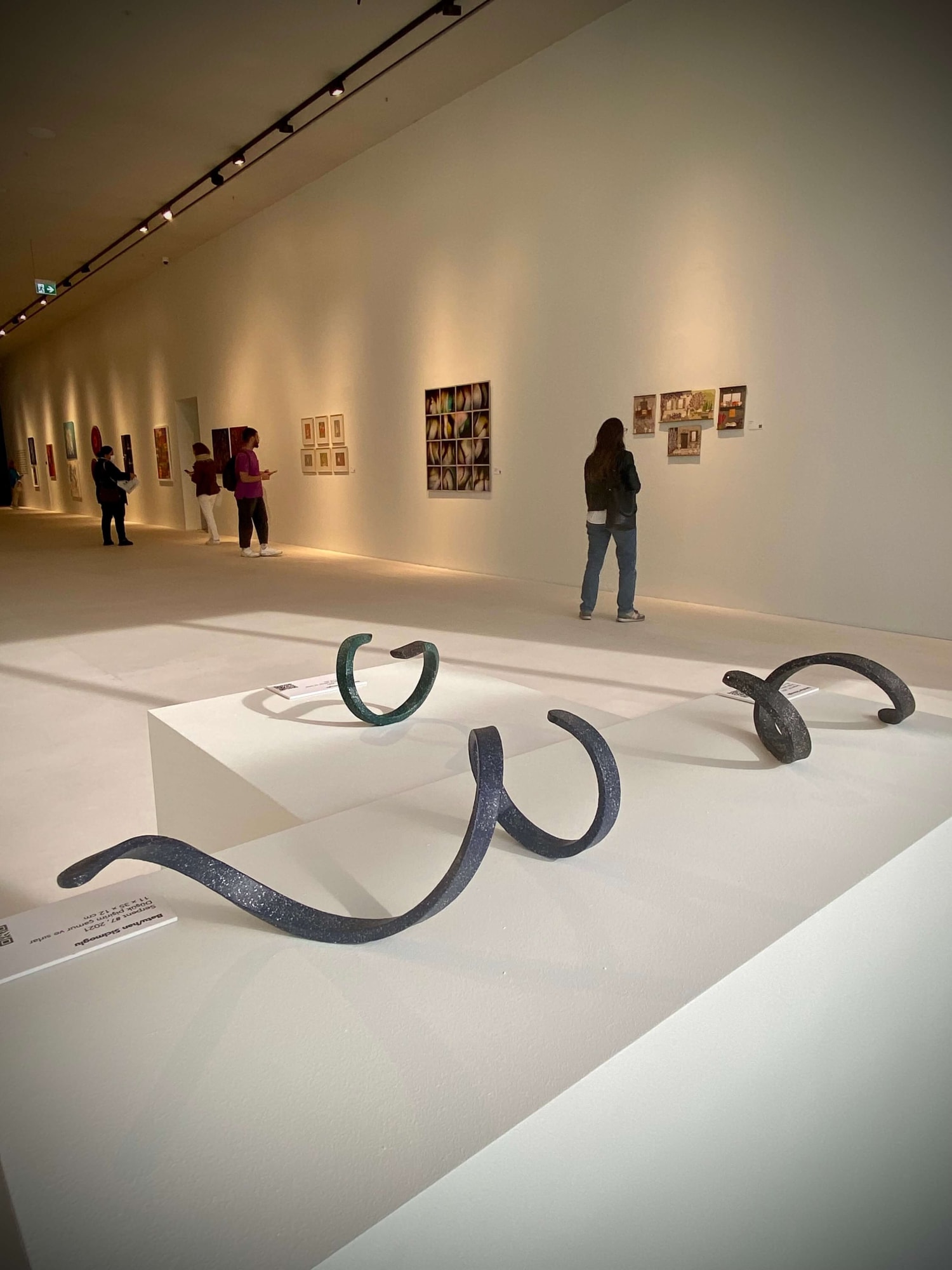 BİR - Parçalanmış Bir Dünyada Biz Olabilmek