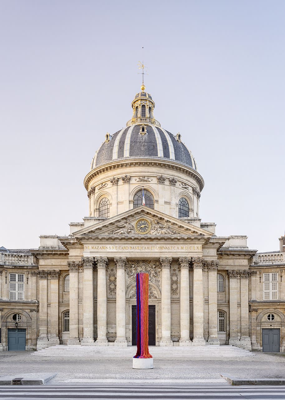 Sheila Hicks