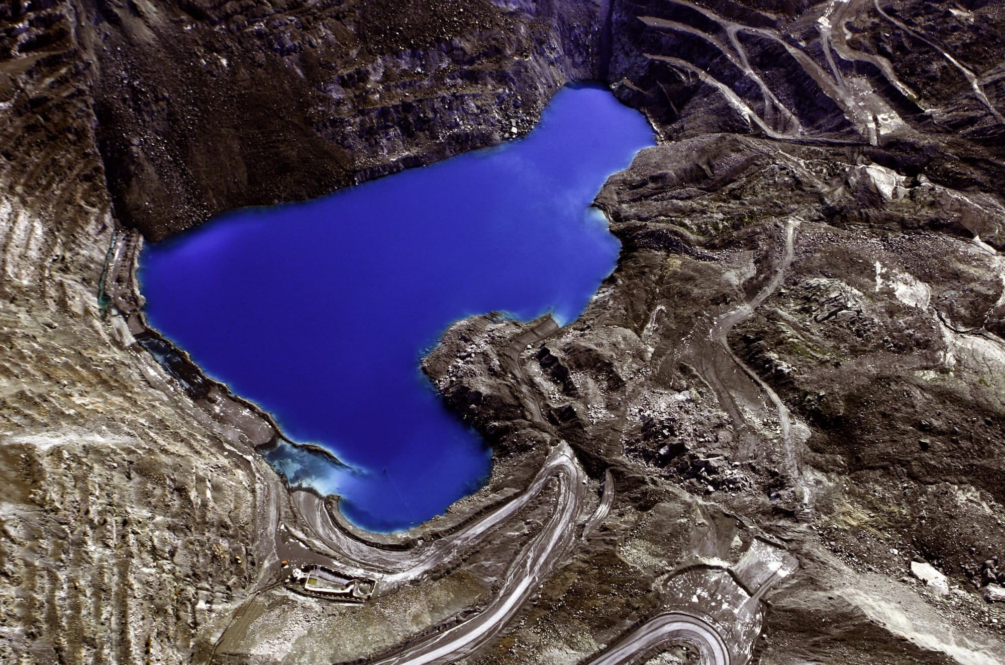 Anthropocène, Black-Lake, QC, 2012 20 x 30 in., Ed. 10