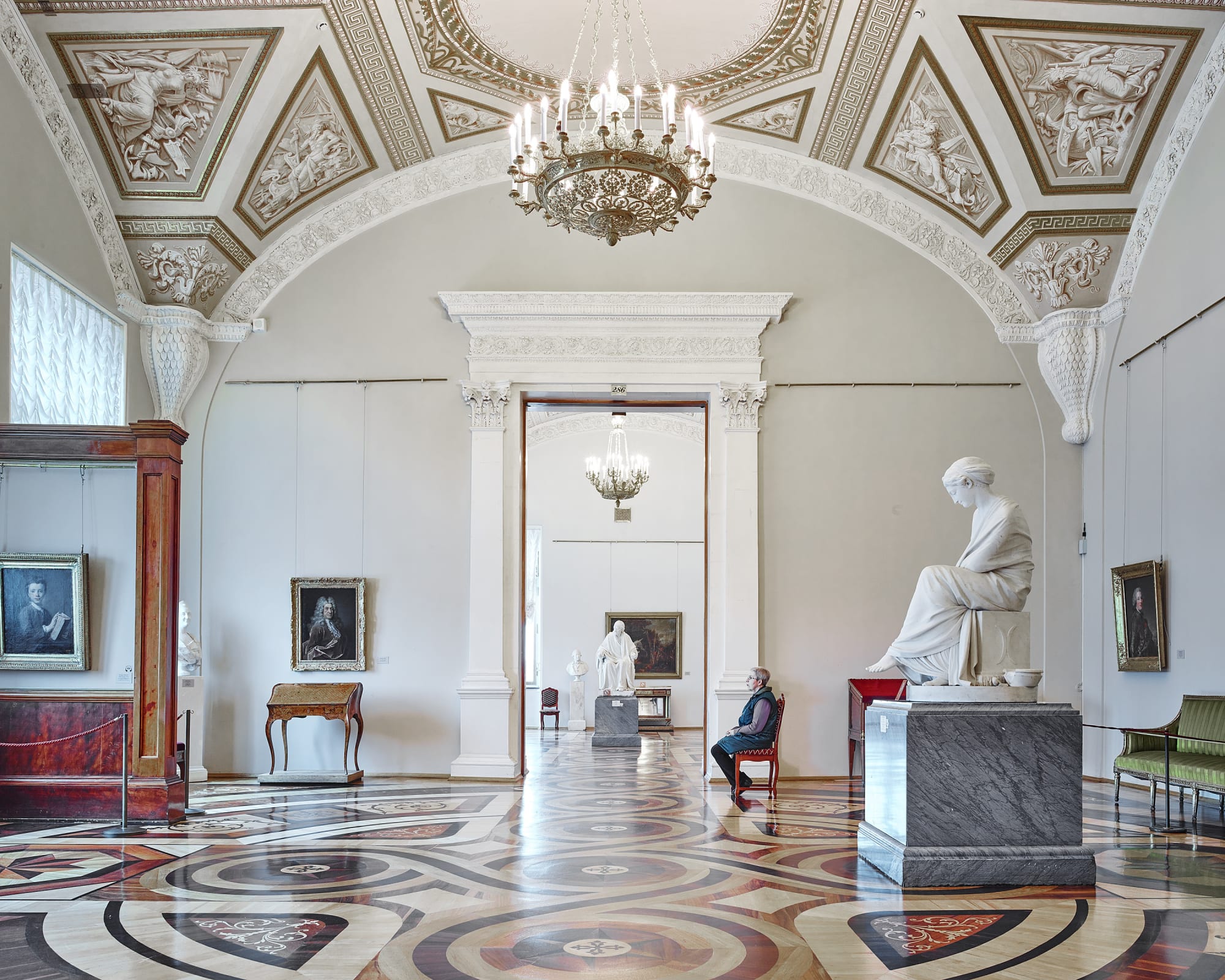 Docent 2, Hermitage, St. Petersburg, Russia, 2015 21 x 26 in., Ed. 7 & 2AP 32 x 40 in., Ed. 7 & 2AP 44 x 55 in., Ed. 10 & 2AP 59 x 73 1/2 in., Ed. 5 & 2AP